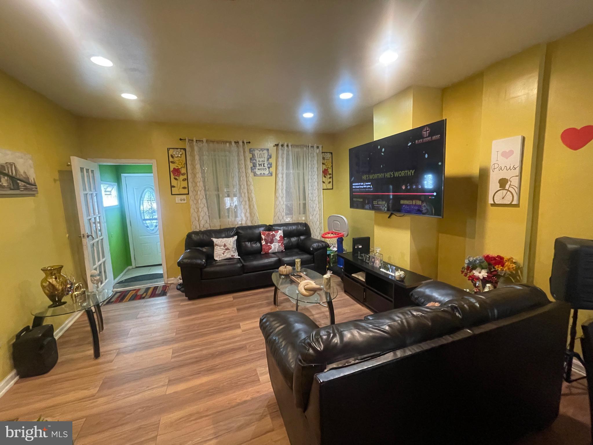 HUNTING PARK - Residential