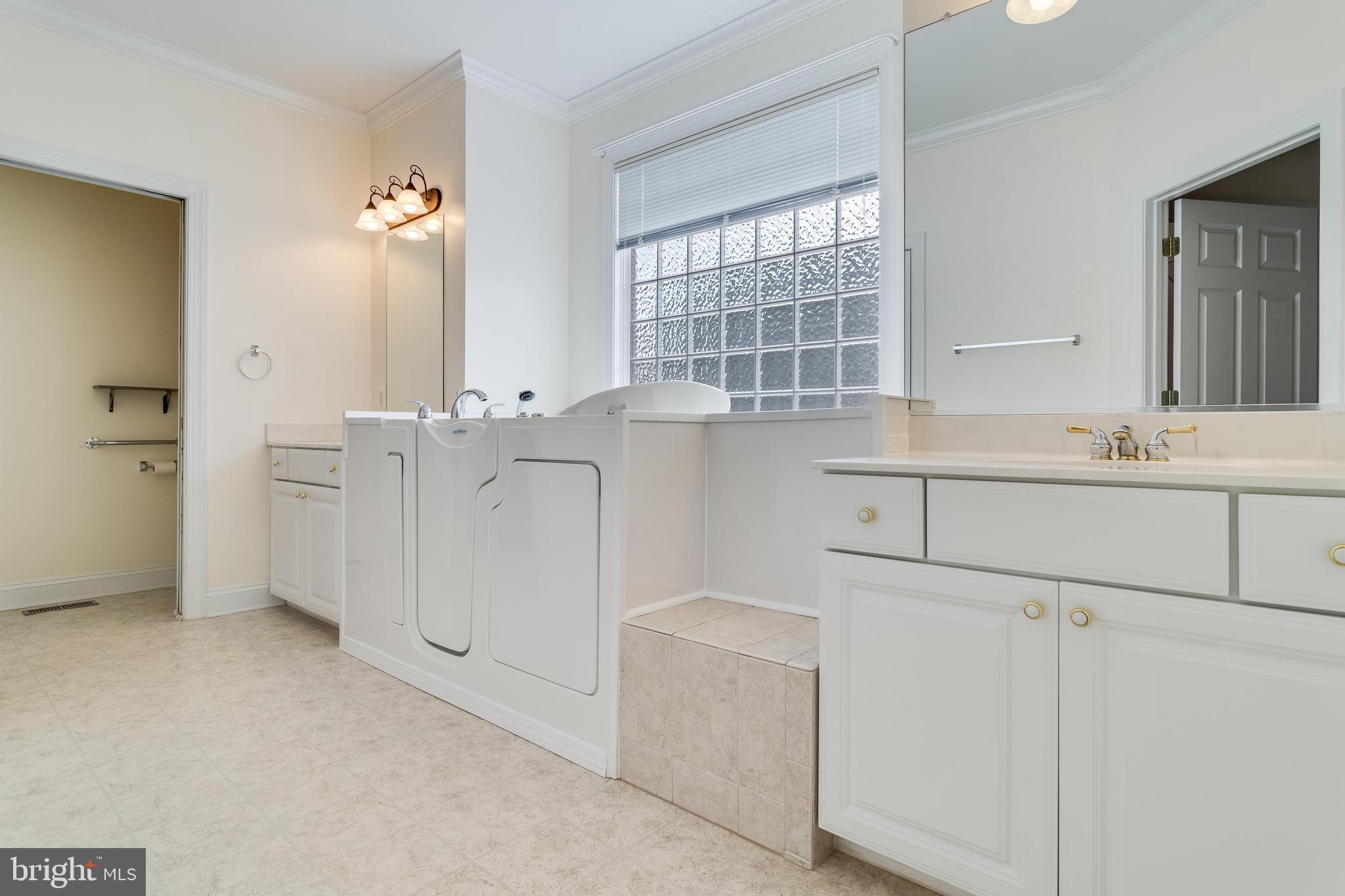 HANOVER AT BRETON BAY - Residential