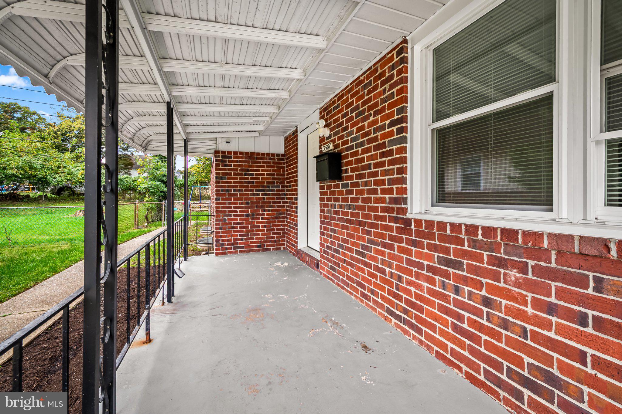 3507 OAK COURT