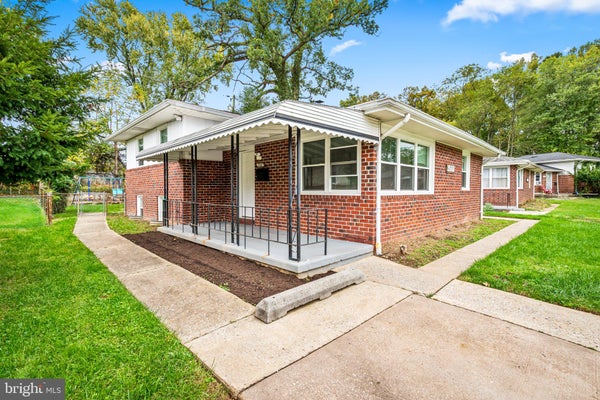 3507 OAK CT, GWYNN OAK, MD 21207 - Image 0ef6bb932a74c82a04bceeb50e6a03d6/521648121