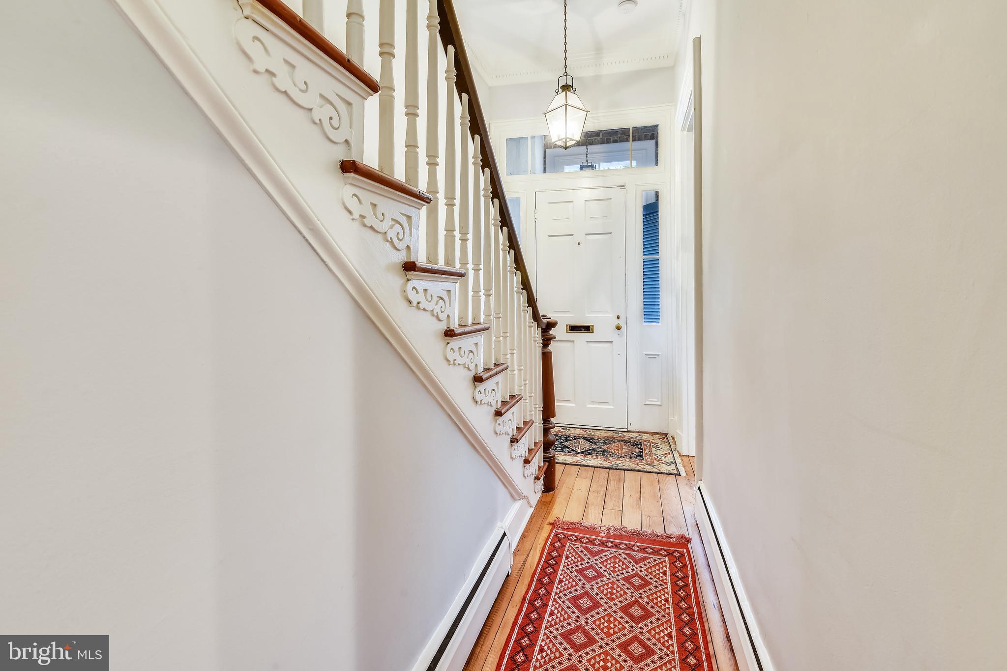 OLD TOWN ALEXANDRIA - Residential