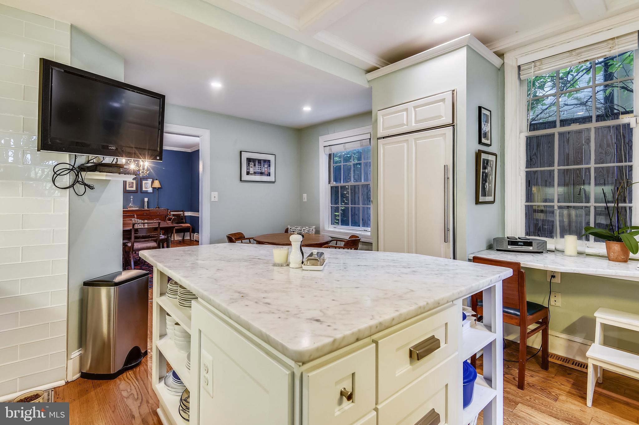 OLD TOWN ALEXANDRIA - Residential