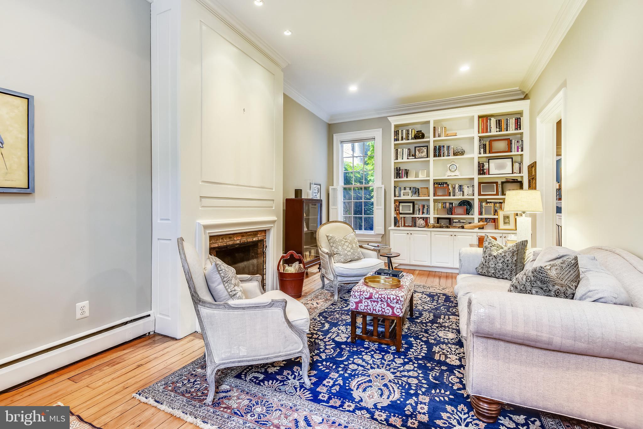 OLD TOWN ALEXANDRIA - Residential