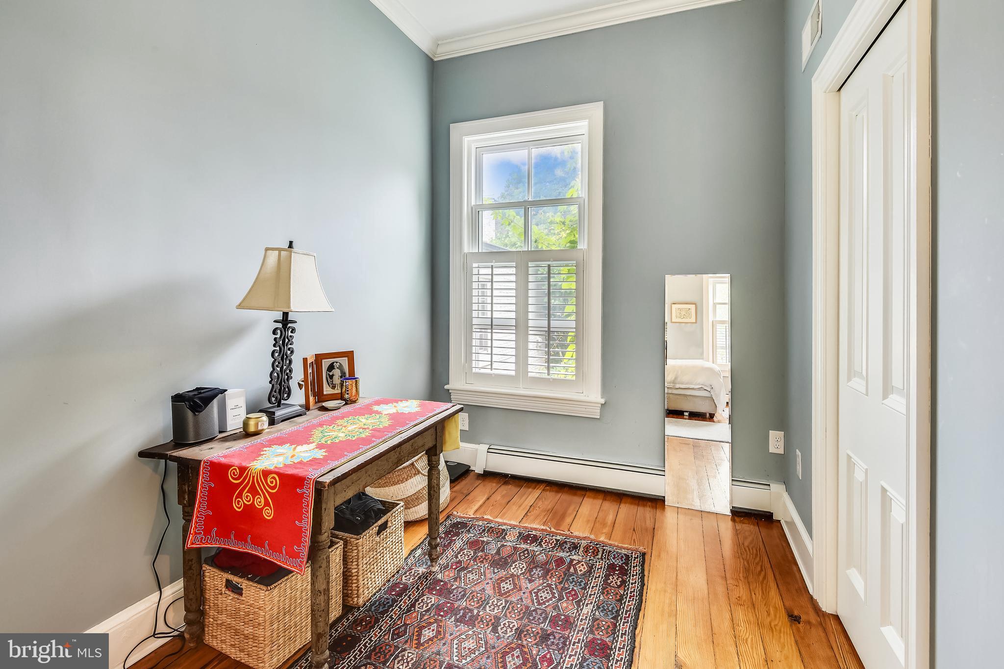 OLD TOWN ALEXANDRIA - Residential