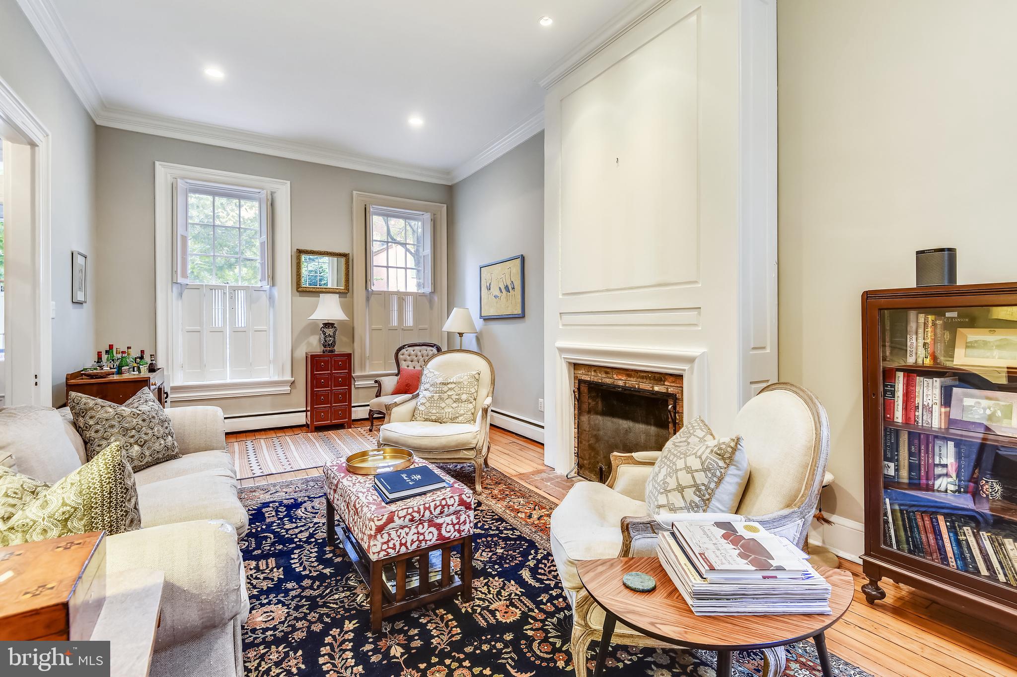 OLD TOWN ALEXANDRIA - Residential