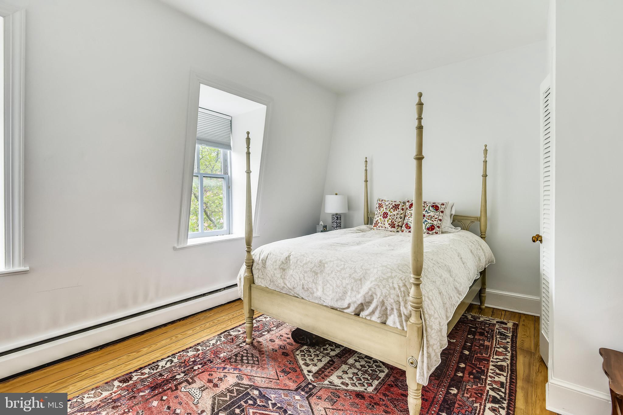 OLD TOWN ALEXANDRIA - Residential