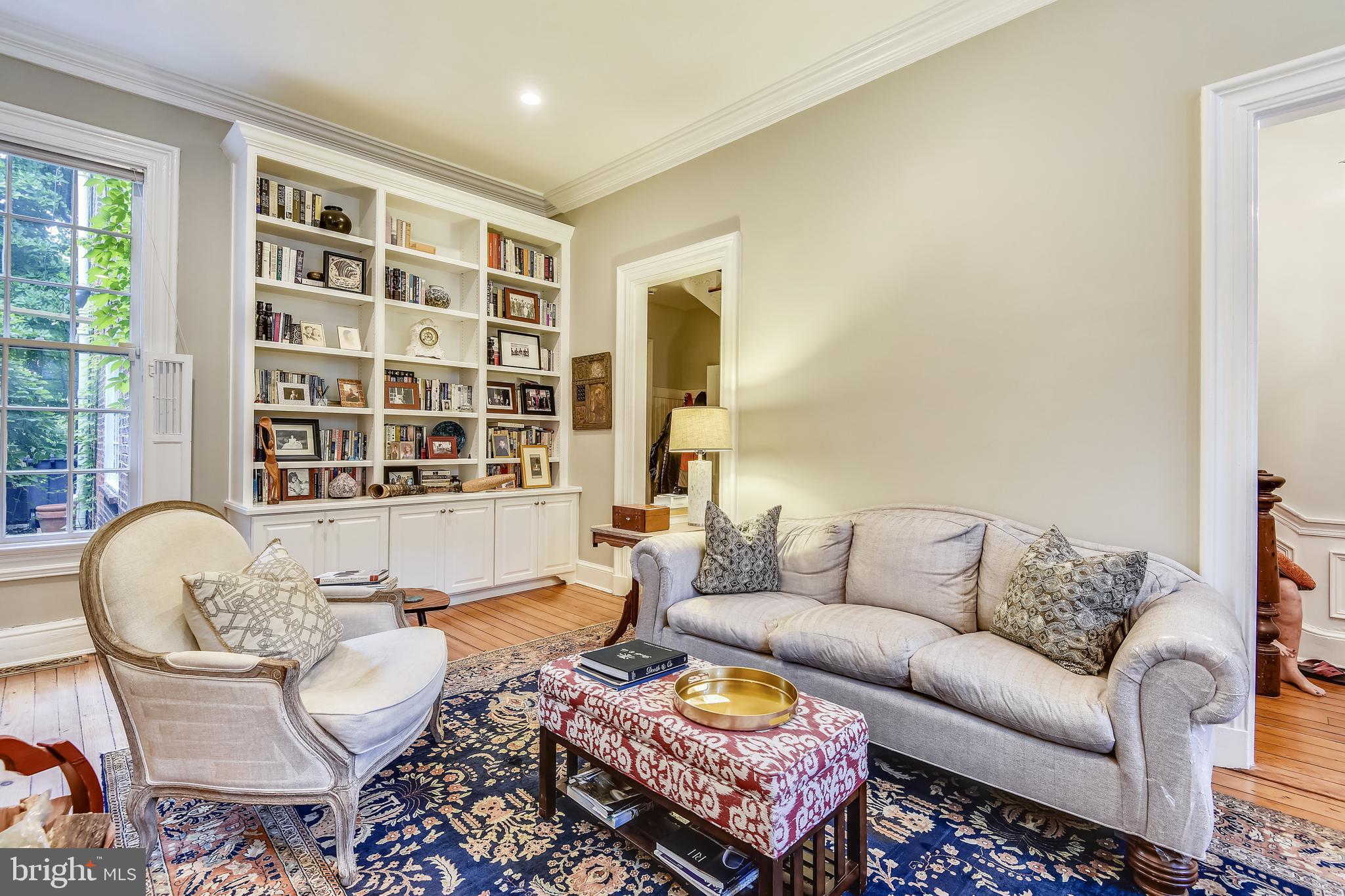 OLD TOWN ALEXANDRIA - Residential