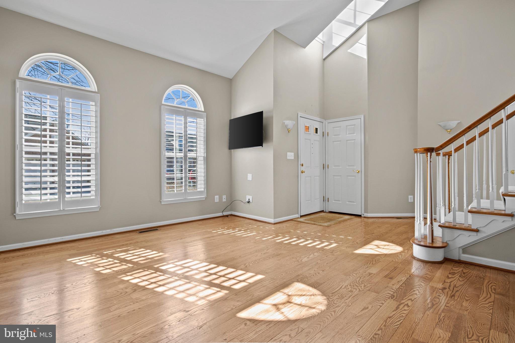 SUFFIELD MEADOWS - Residential