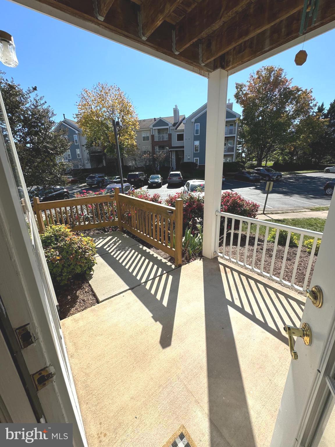 ASHBURN FARM - Residential