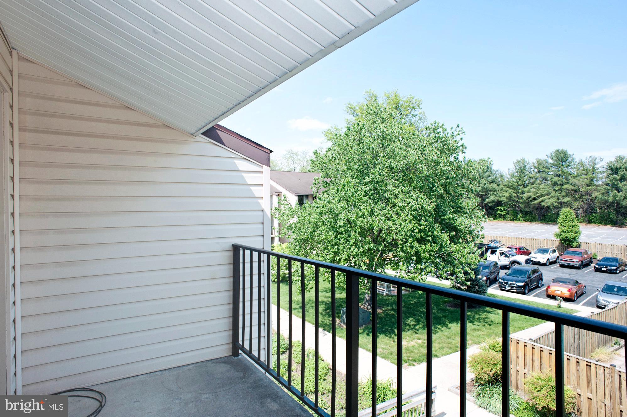 RIVA COMMONS - Residential Lease