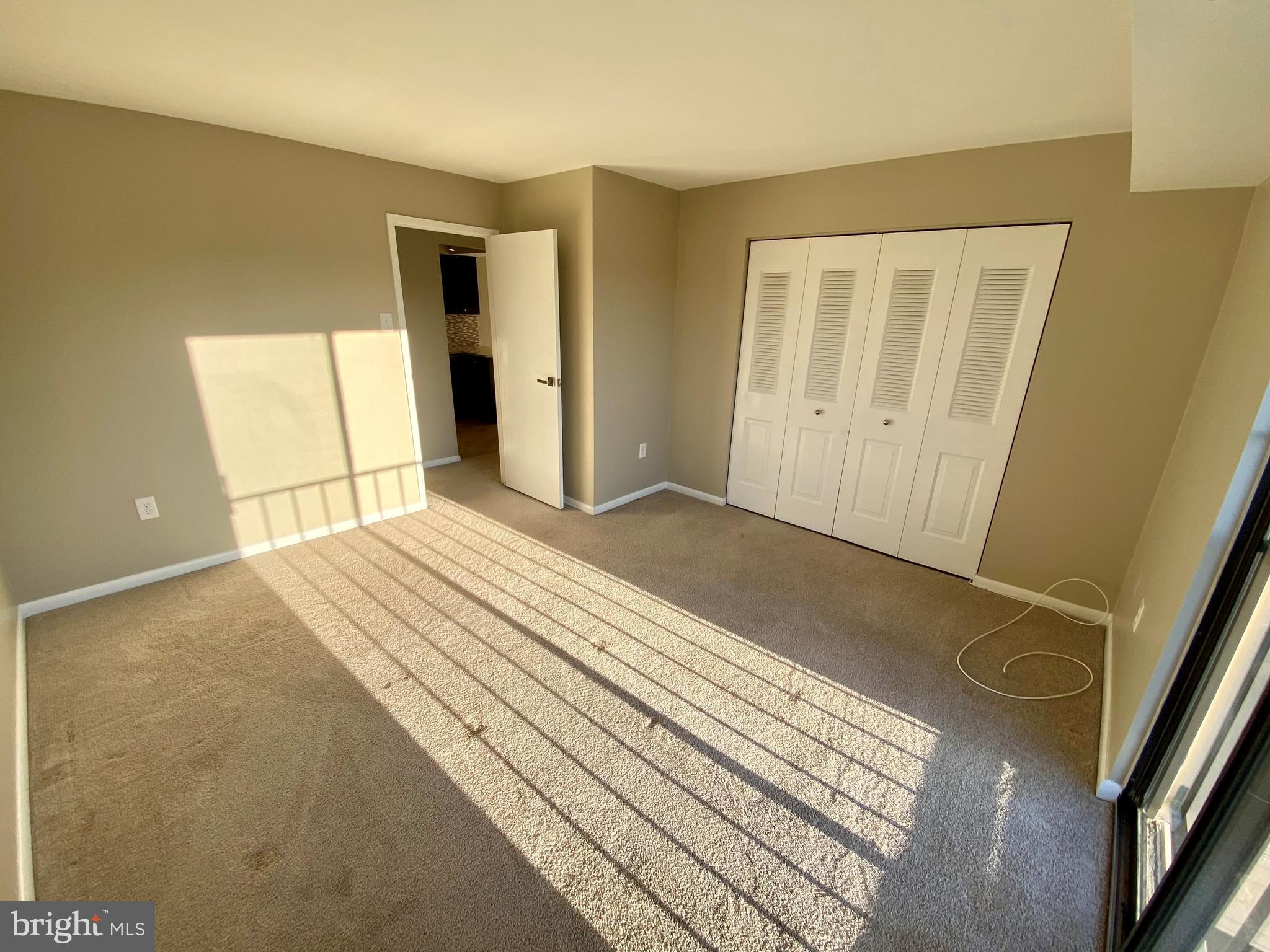 RIVA COMMONS - Residential Lease