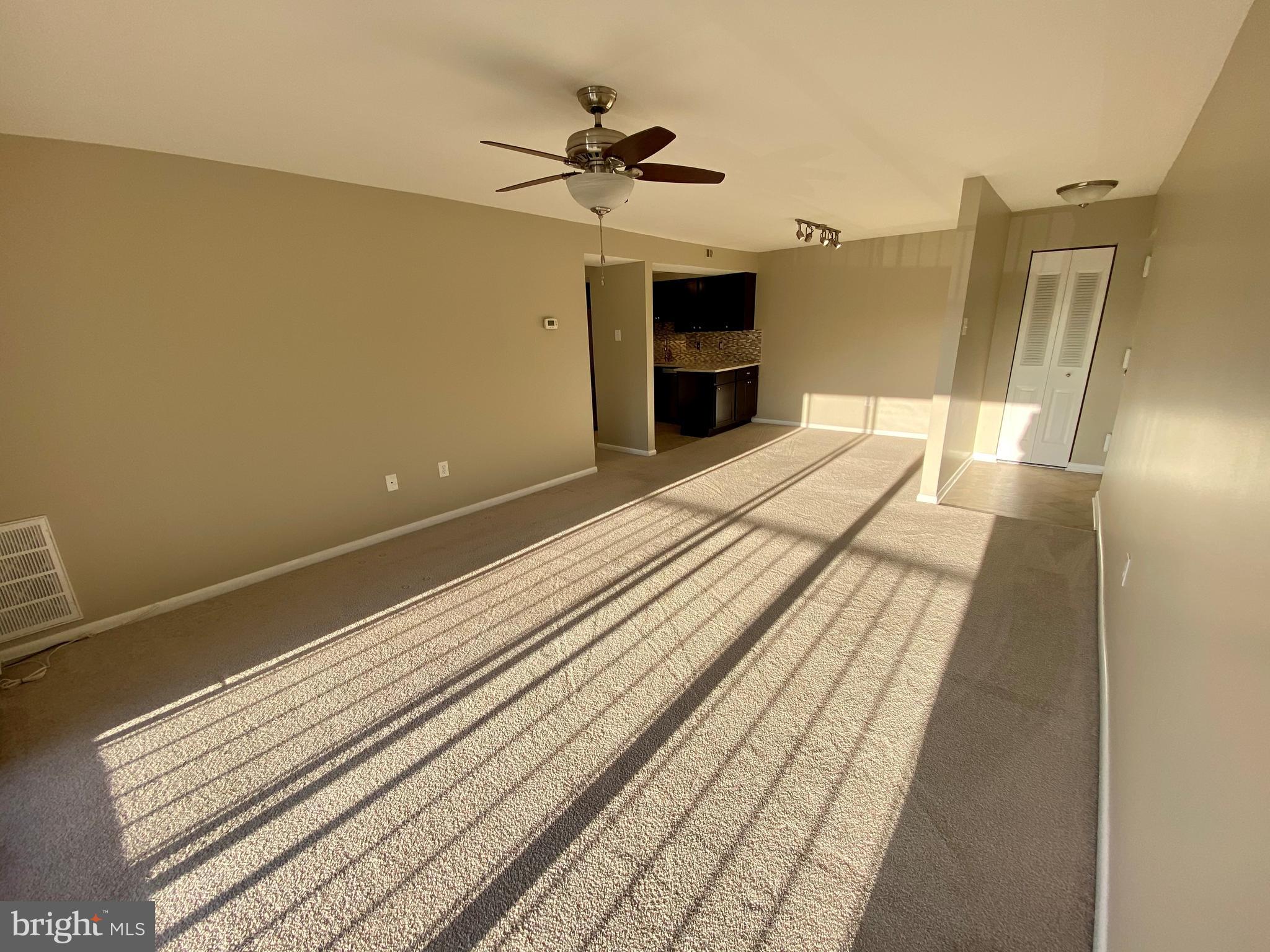 RIVA COMMONS - Residential Lease