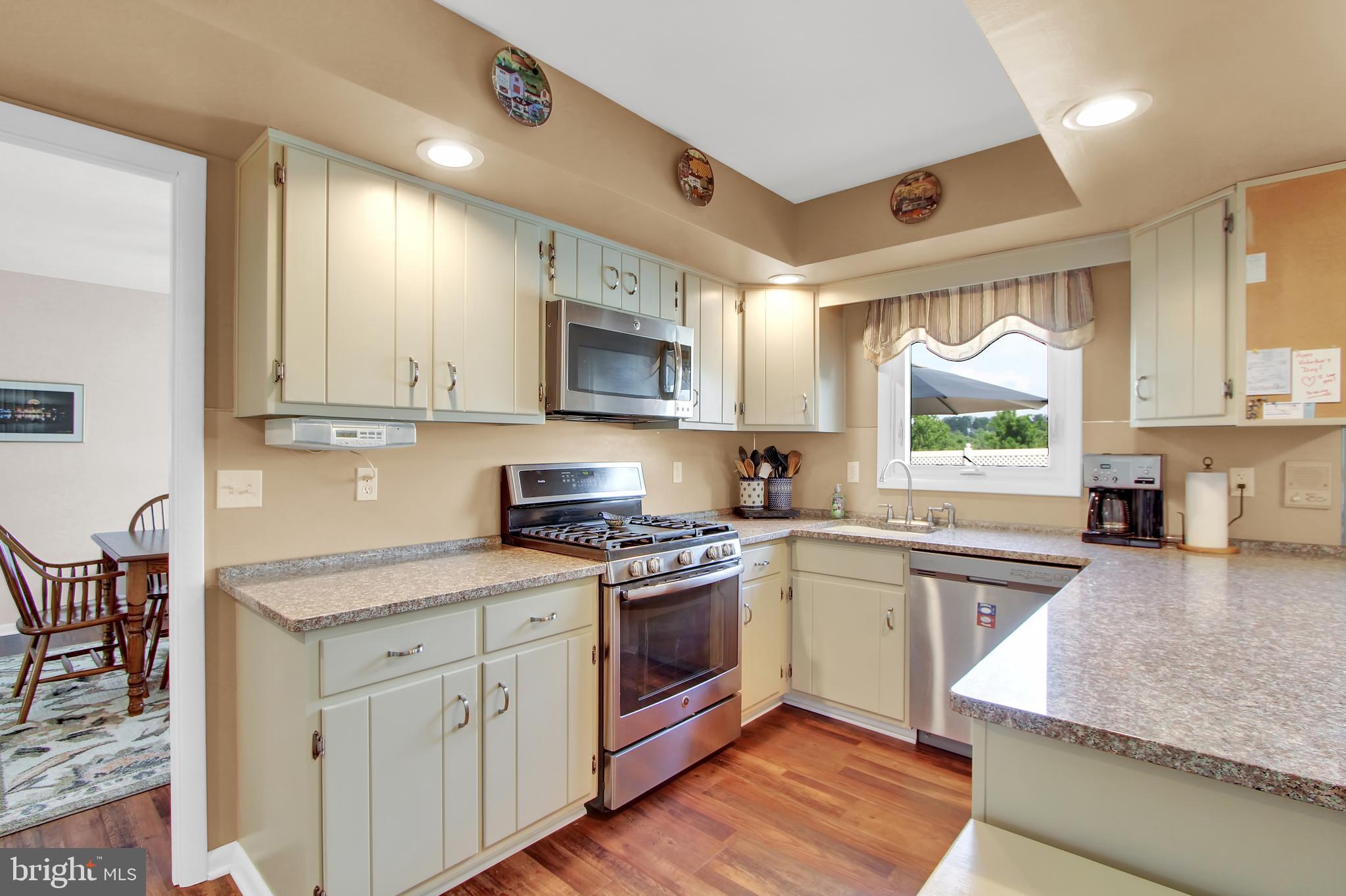 PENN OAKS - Residential