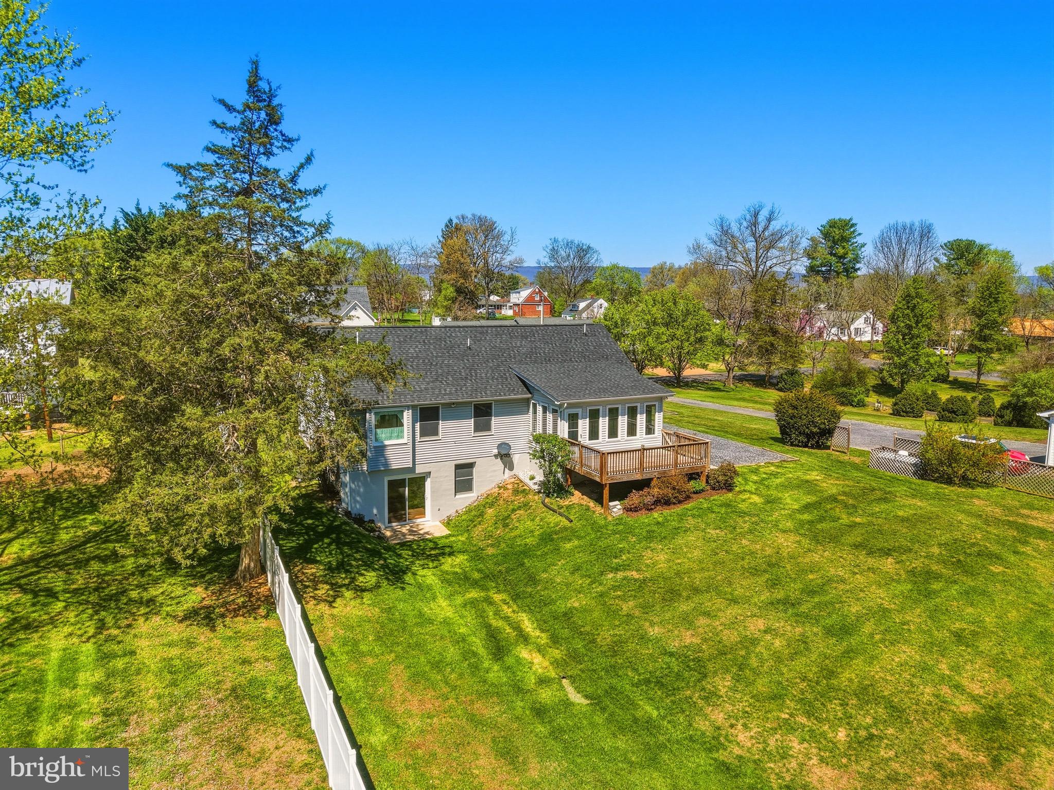 ELLENDELL - Residential