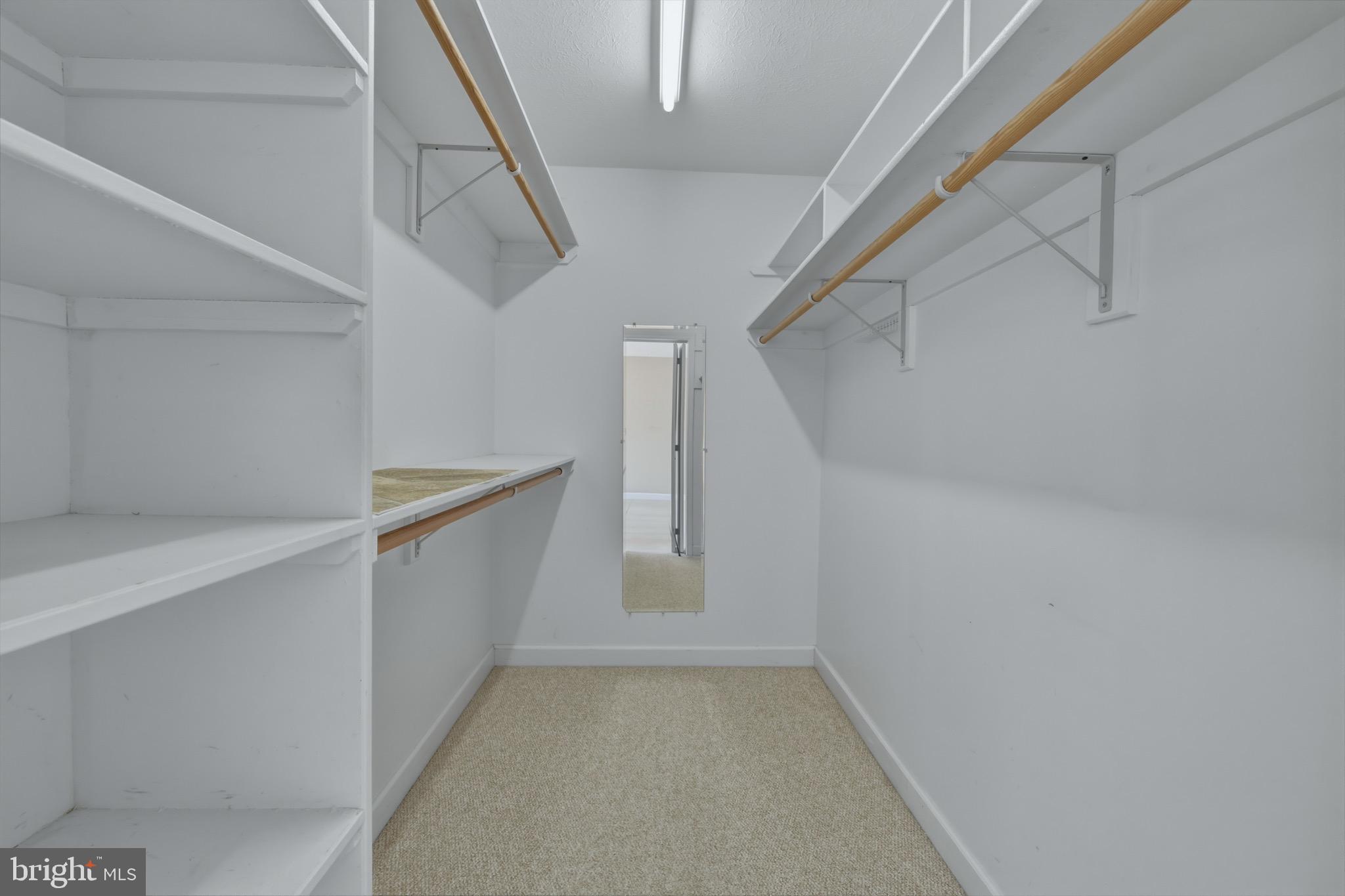 ELLENDELL - Residential