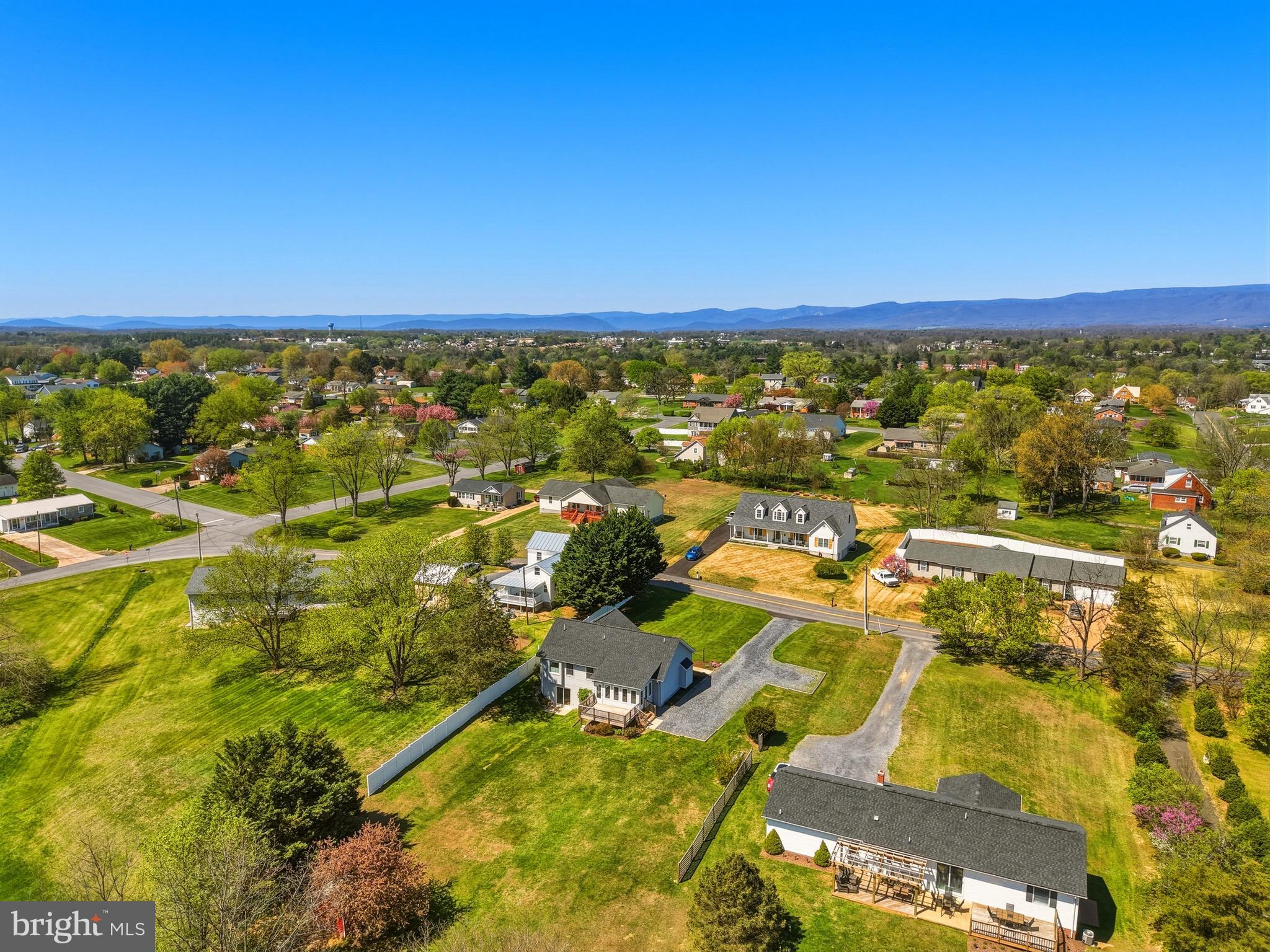 ELLENDELL - Residential