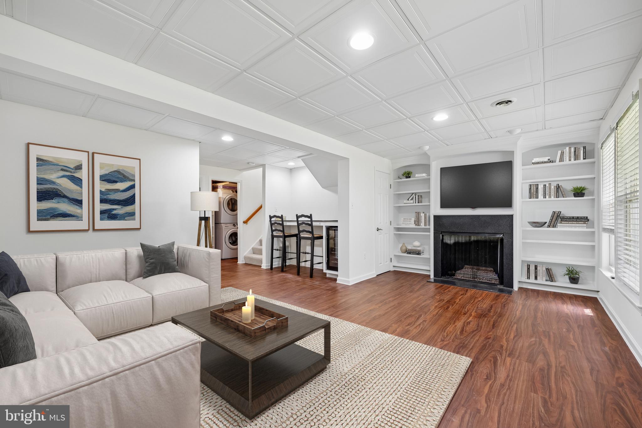 BALLENGER CREEK - Residential