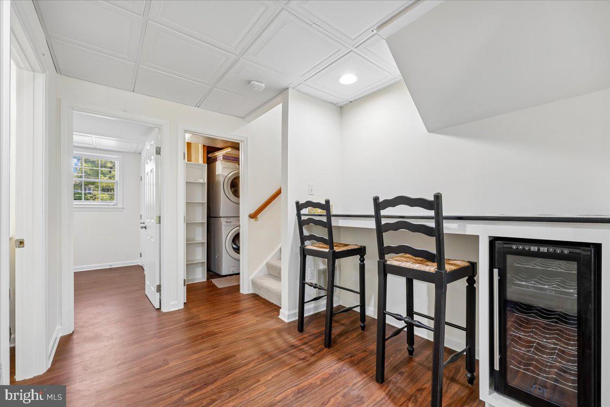 BALLENGER CREEK - Residential
