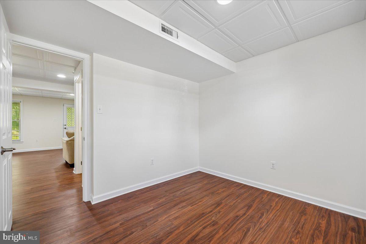 BALLENGER CREEK - Residential