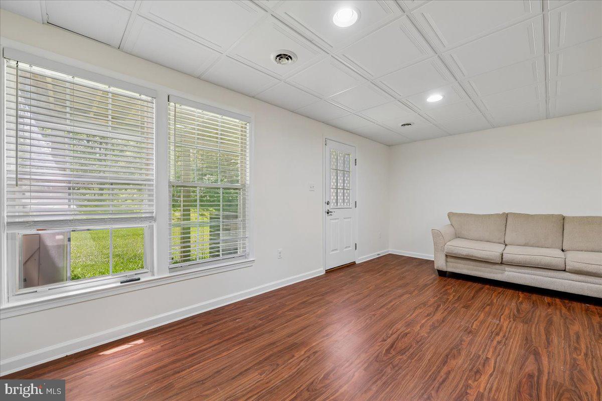 BALLENGER CREEK - Residential