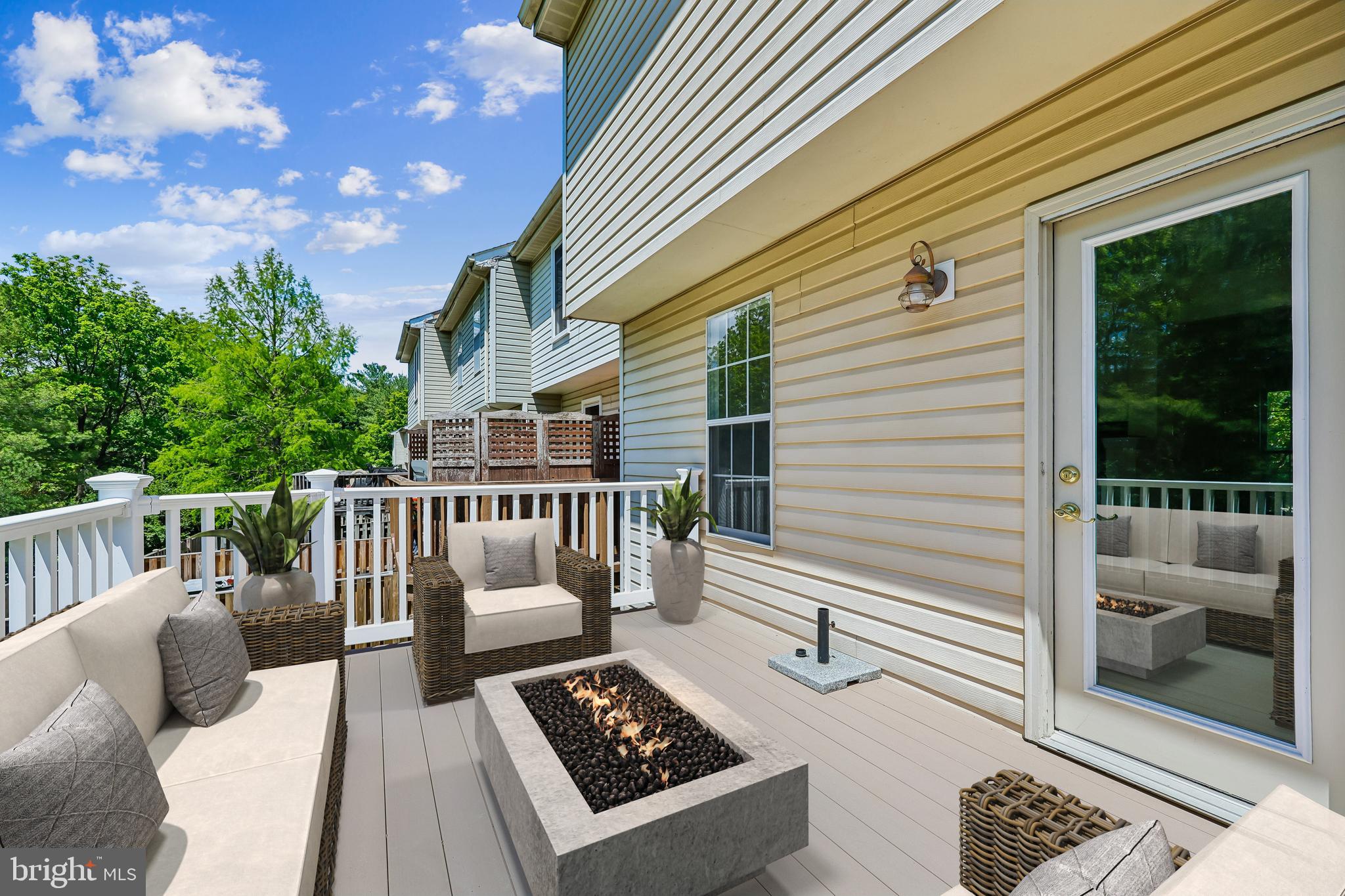 BALLENGER CREEK - Residential