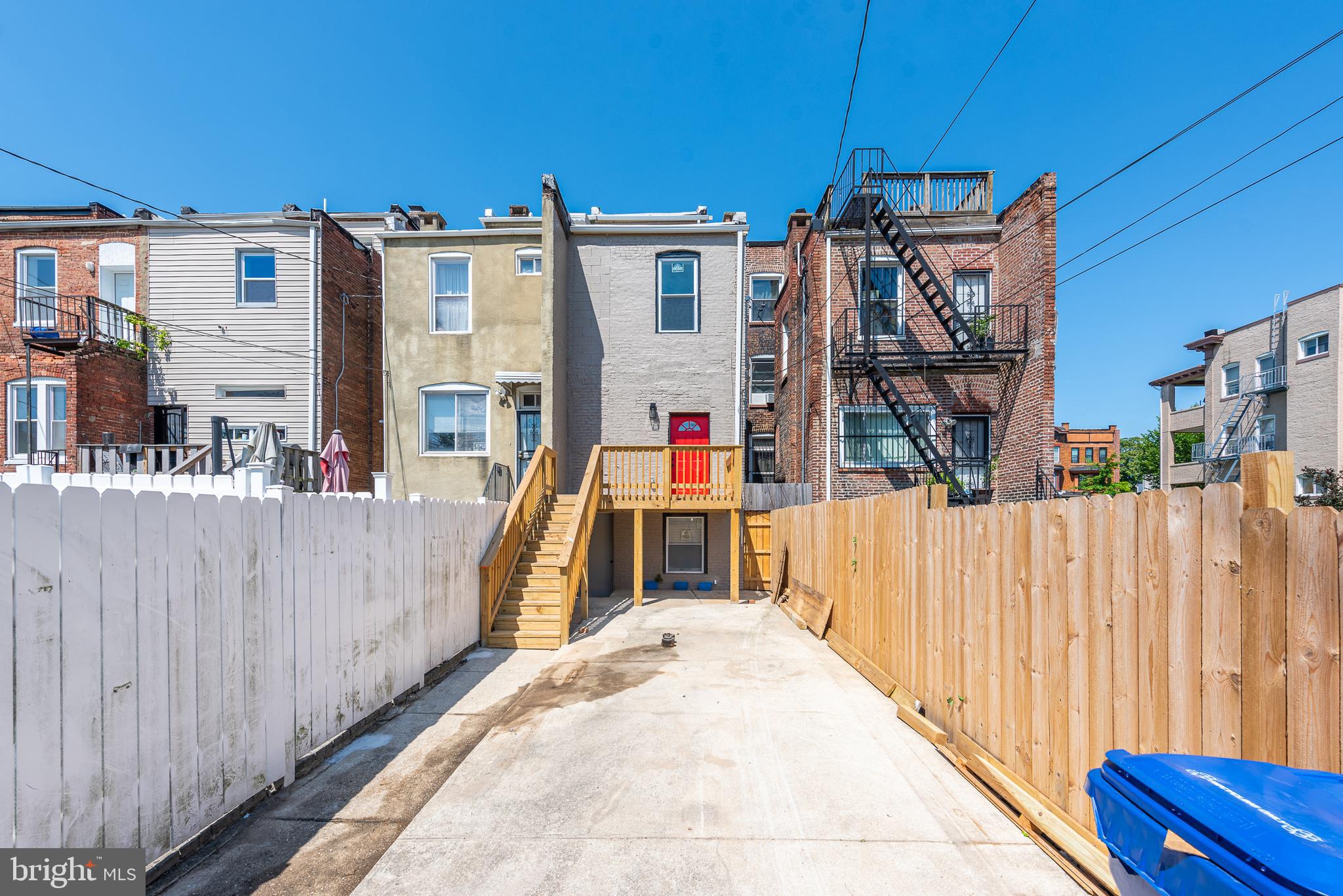 RESERVOIR HILL - Residential