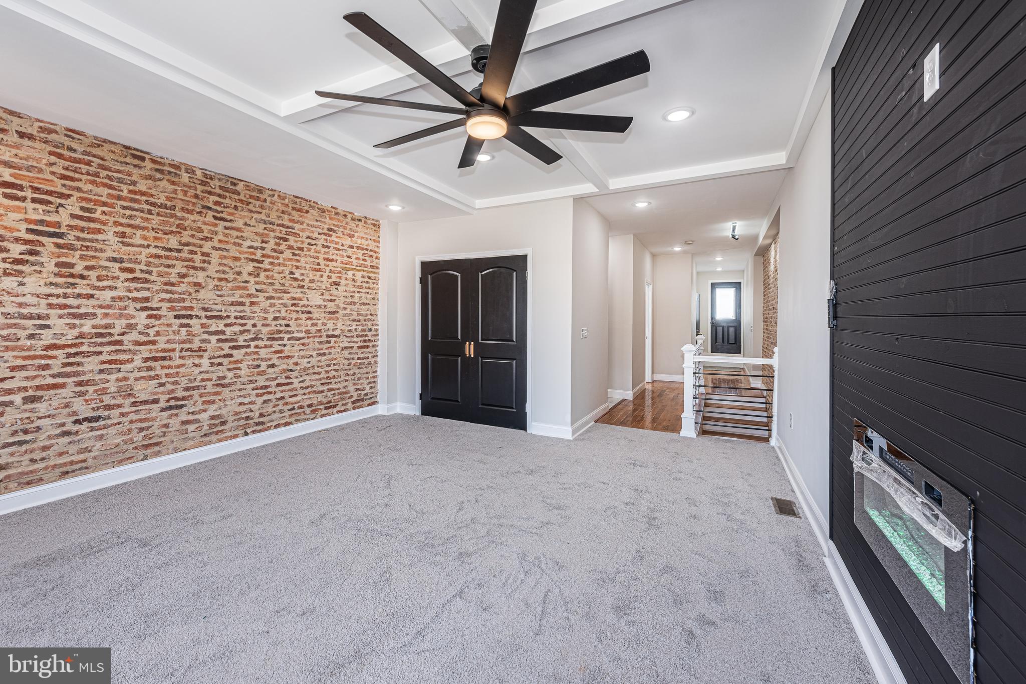 RESERVOIR HILL - Residential