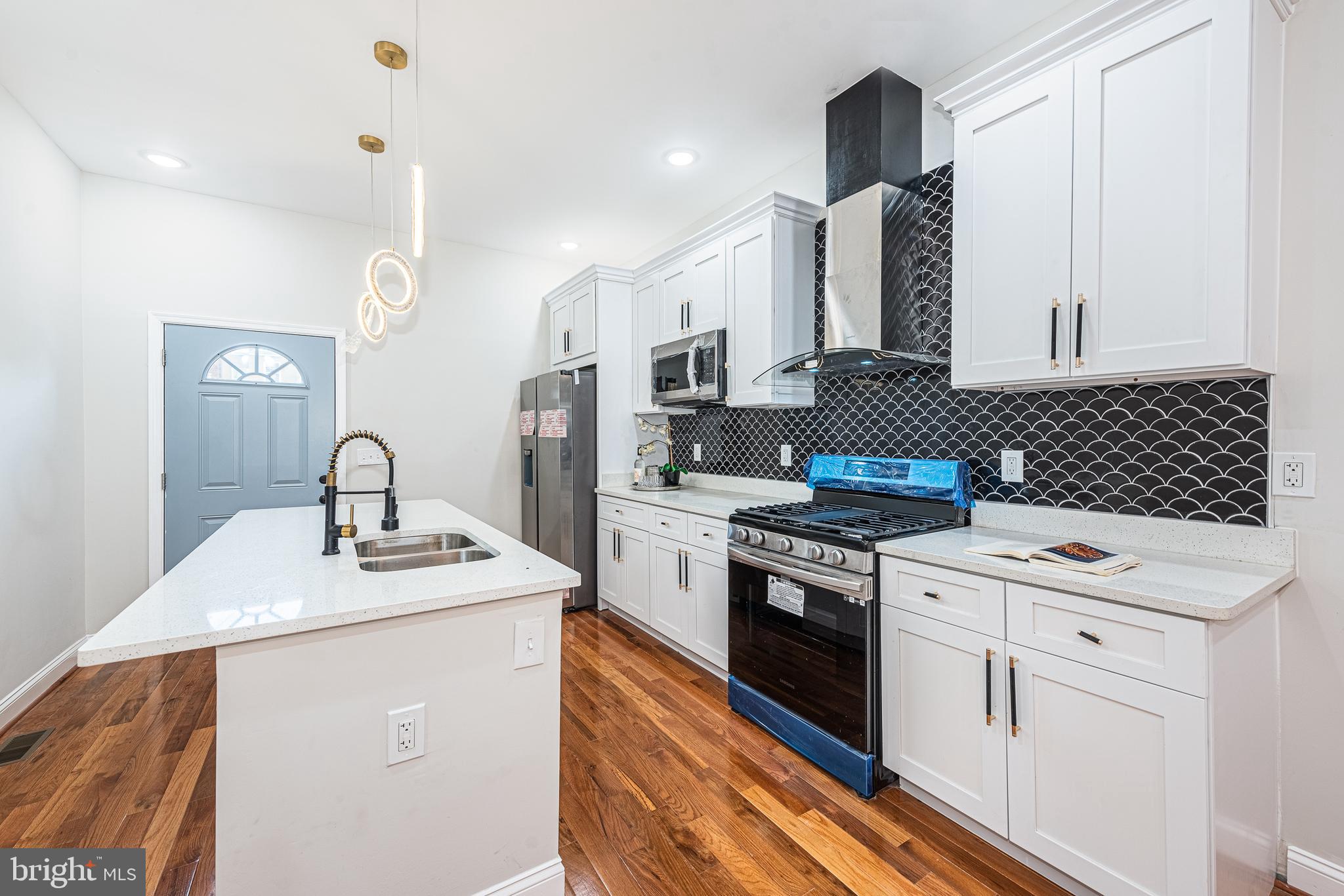 RESERVOIR HILL - Residential