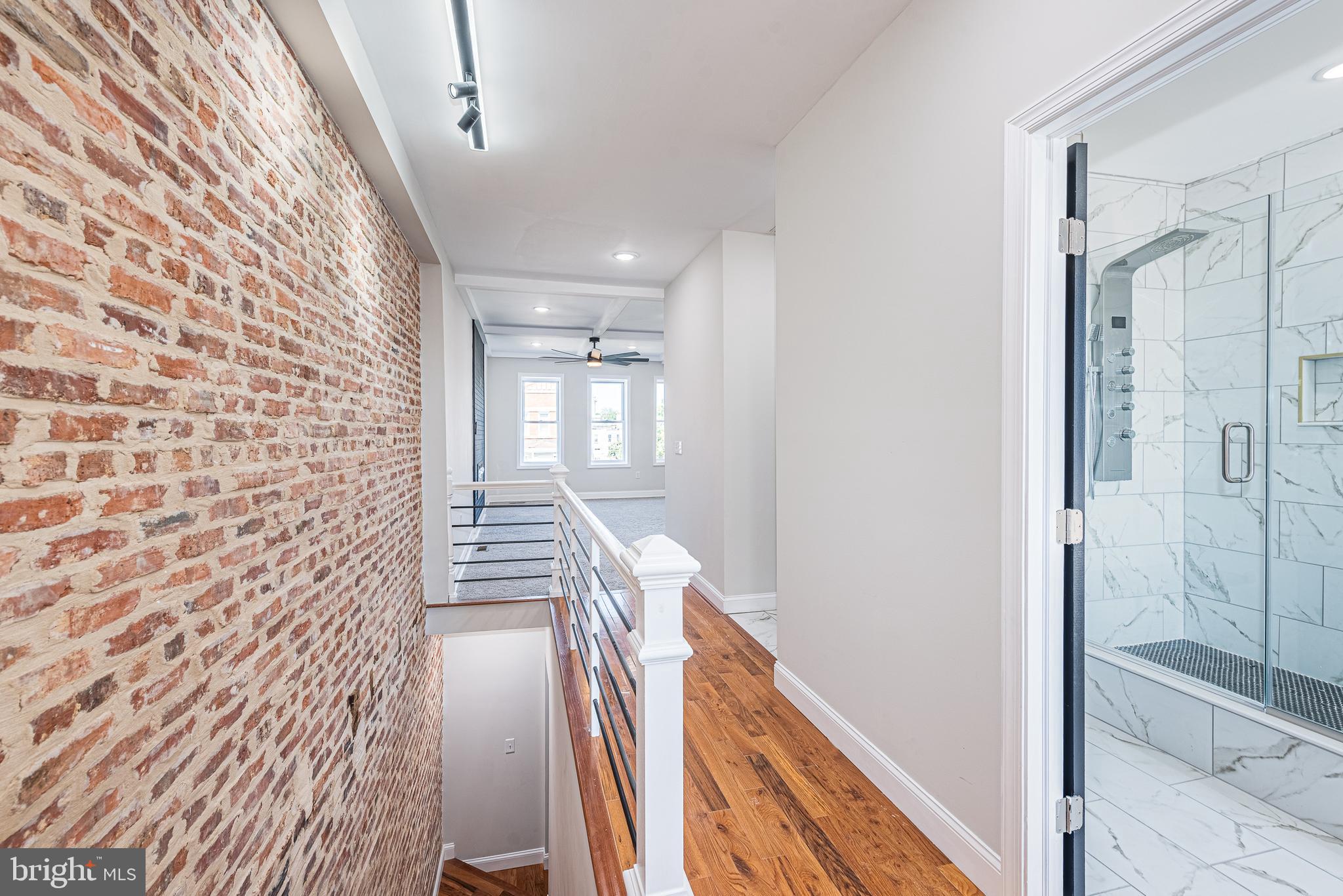 RESERVOIR HILL - Residential