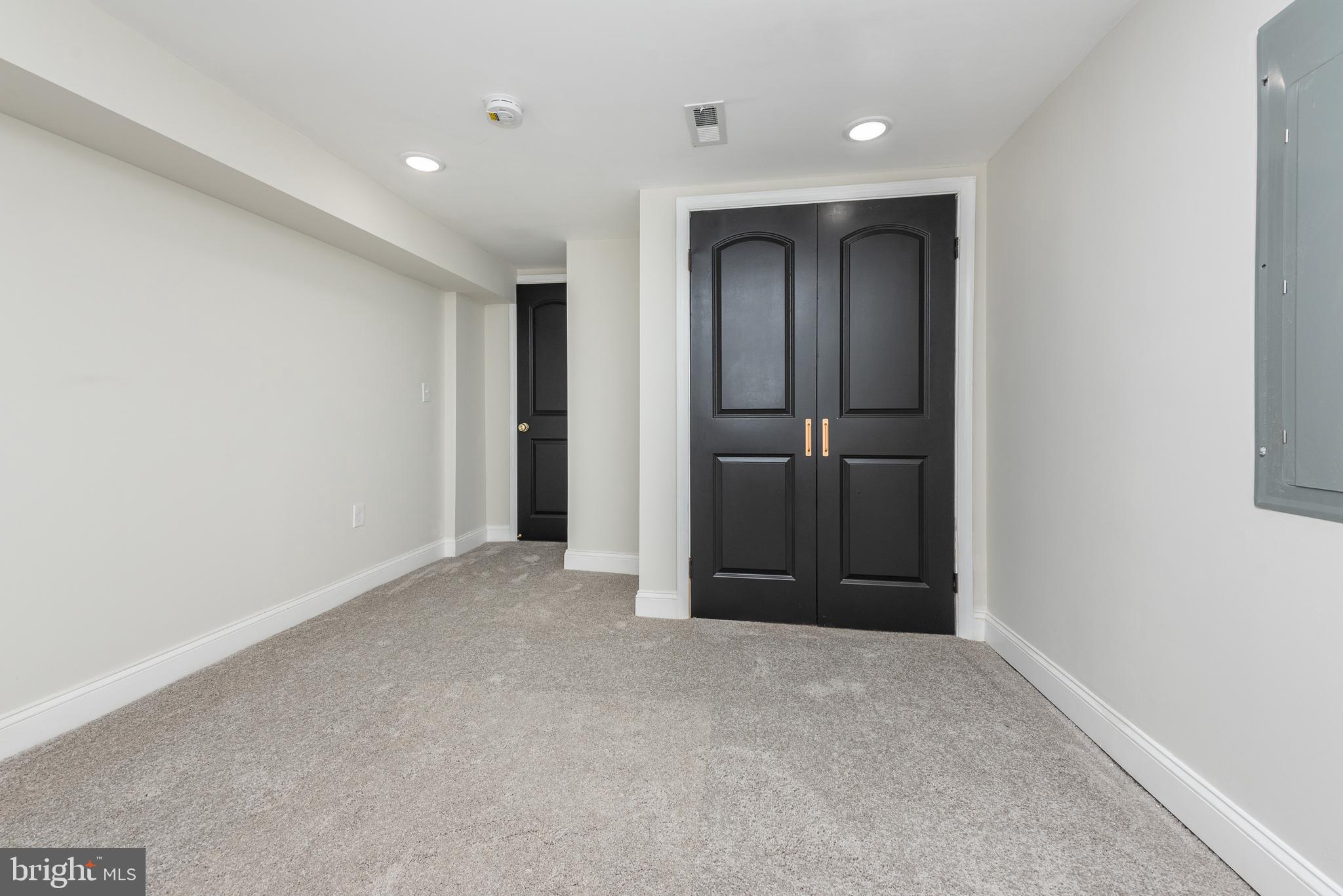 RESERVOIR HILL - Residential