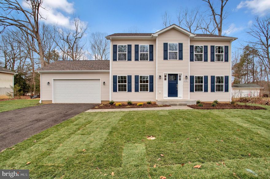 Gorgeous custom home will be under construction soon. There is still time to pick all of the options for this 4 bedroom, 2.5 home that will sit on a level lot on a quiet street. 

More details coming soon.....