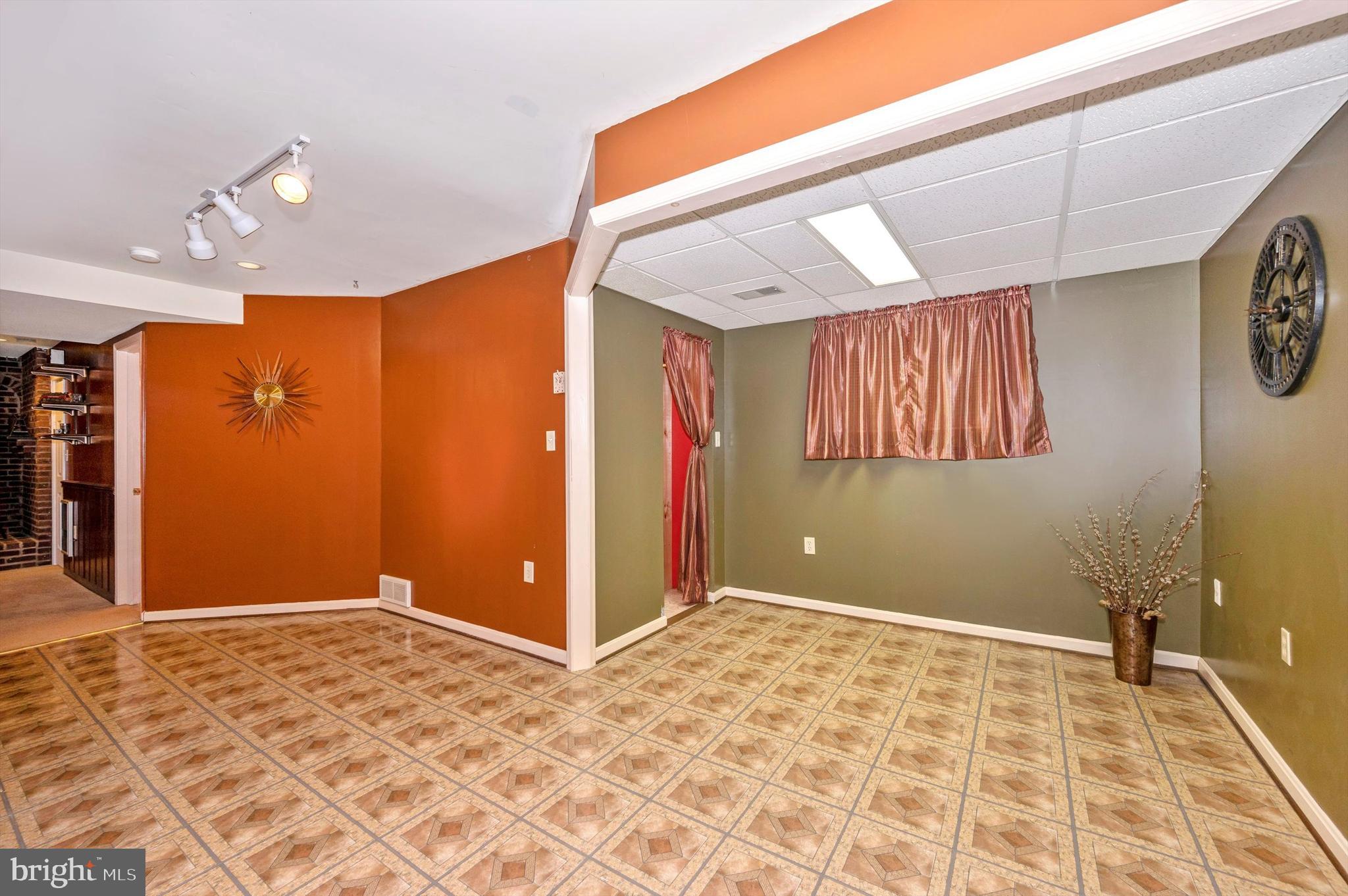 SWEEPSTAKES - Residential