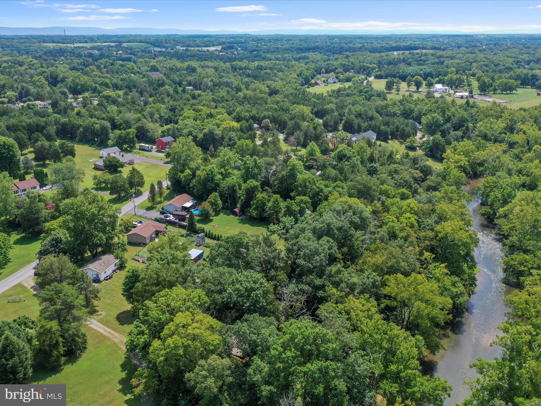 HIDDEN RIVER FARM - Residential