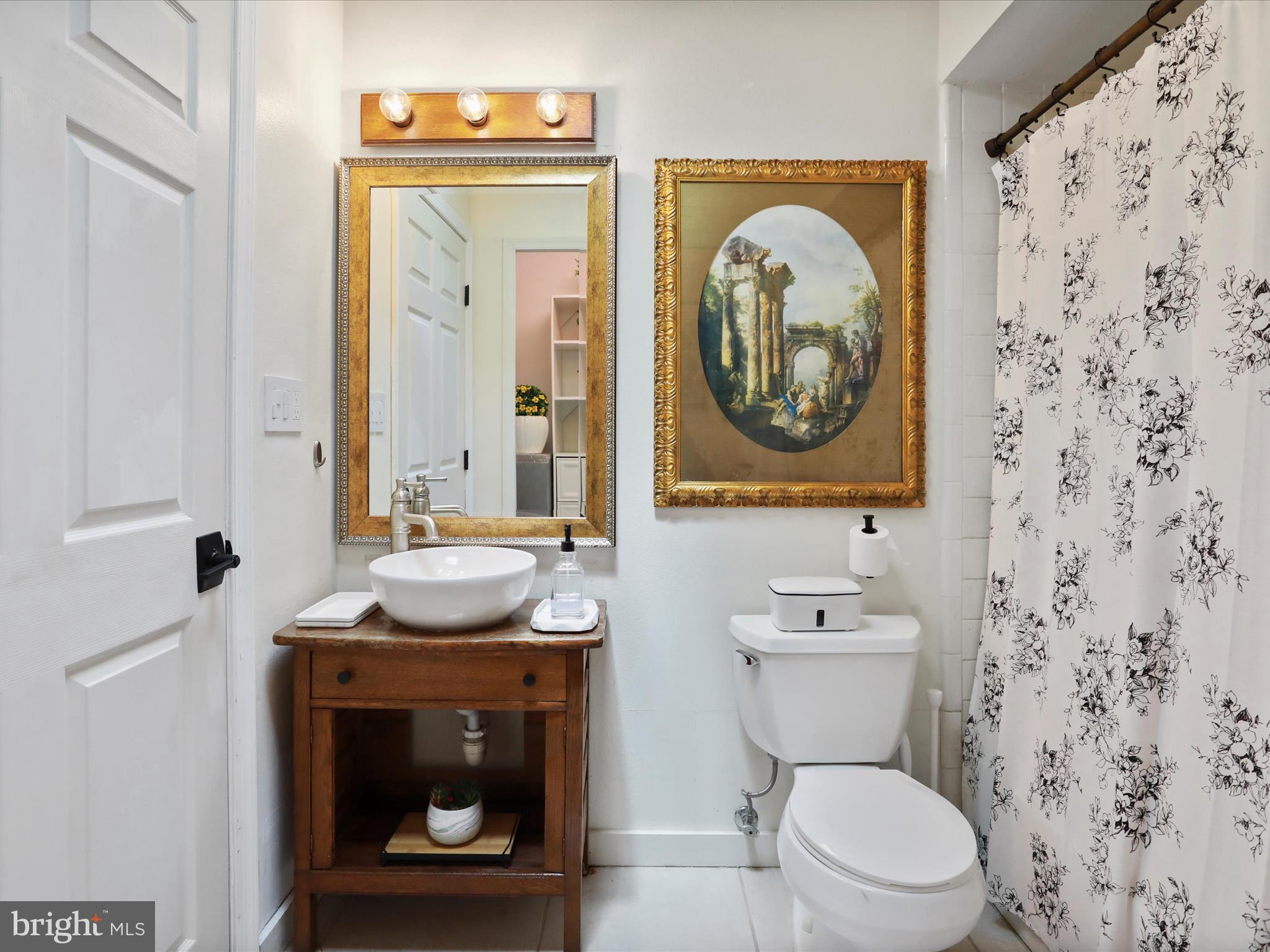 HIDDEN RIVER FARM - Residential