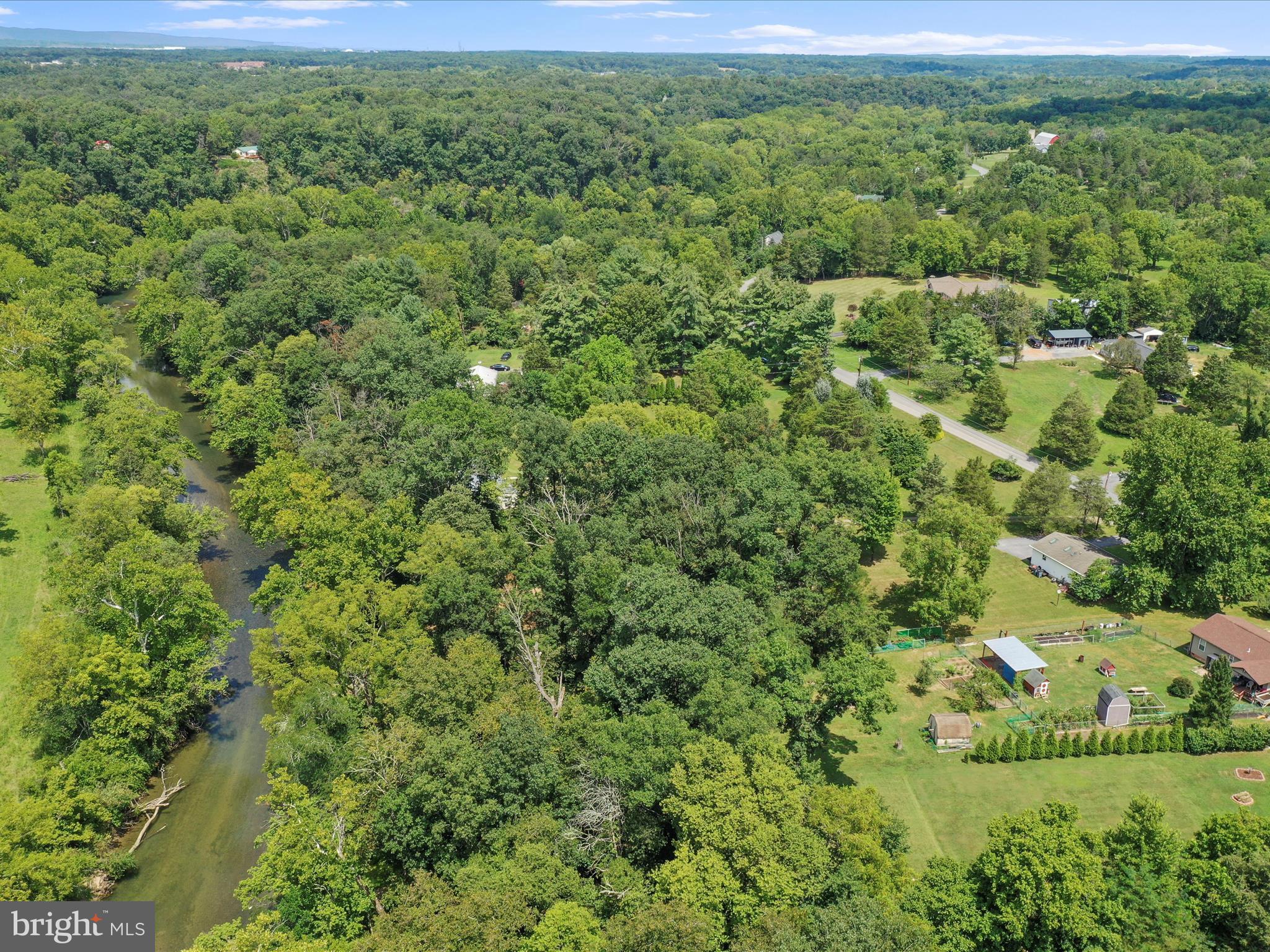 HIDDEN RIVER FARM - Residential