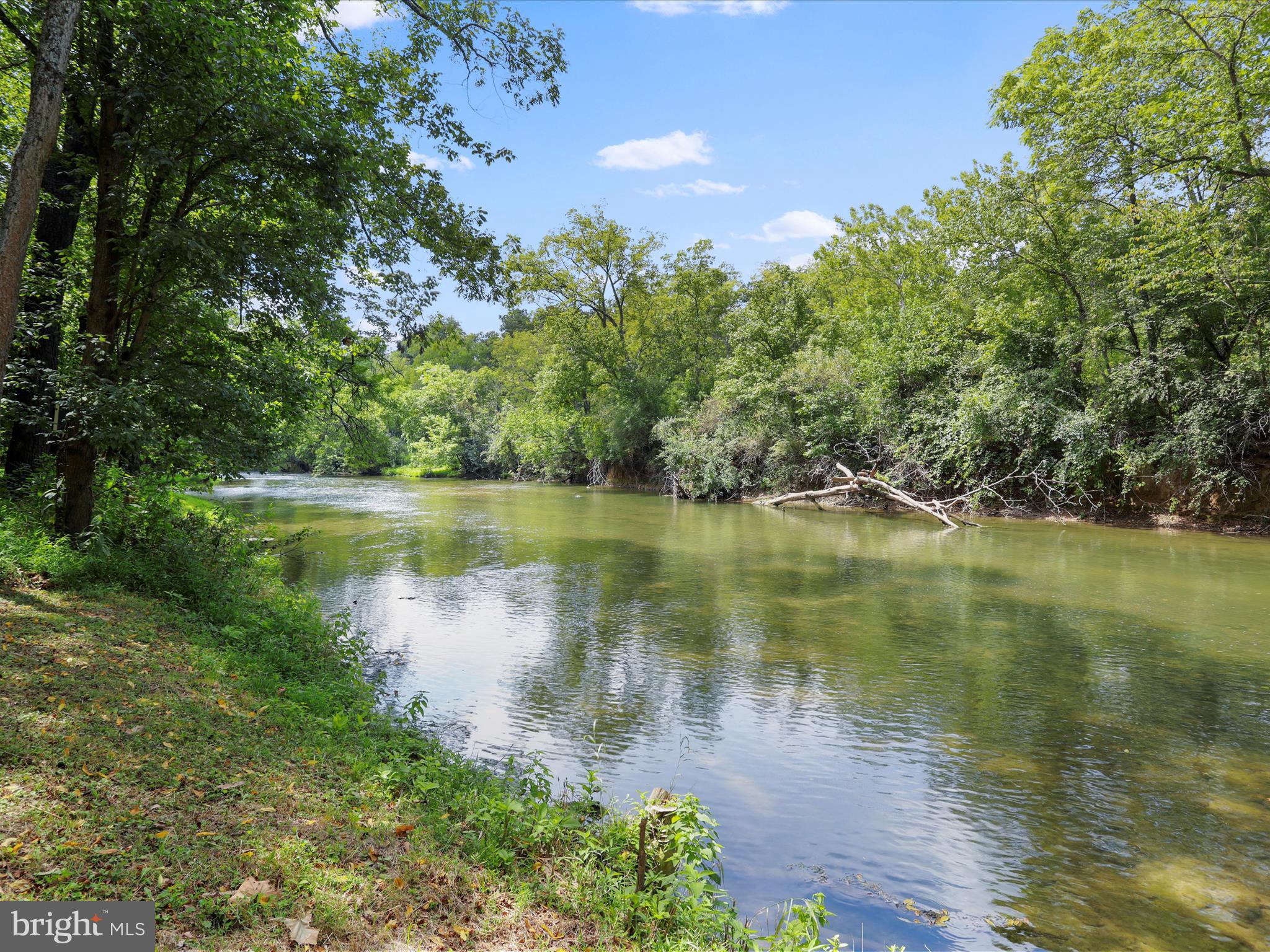 HIDDEN RIVER FARM - Residential