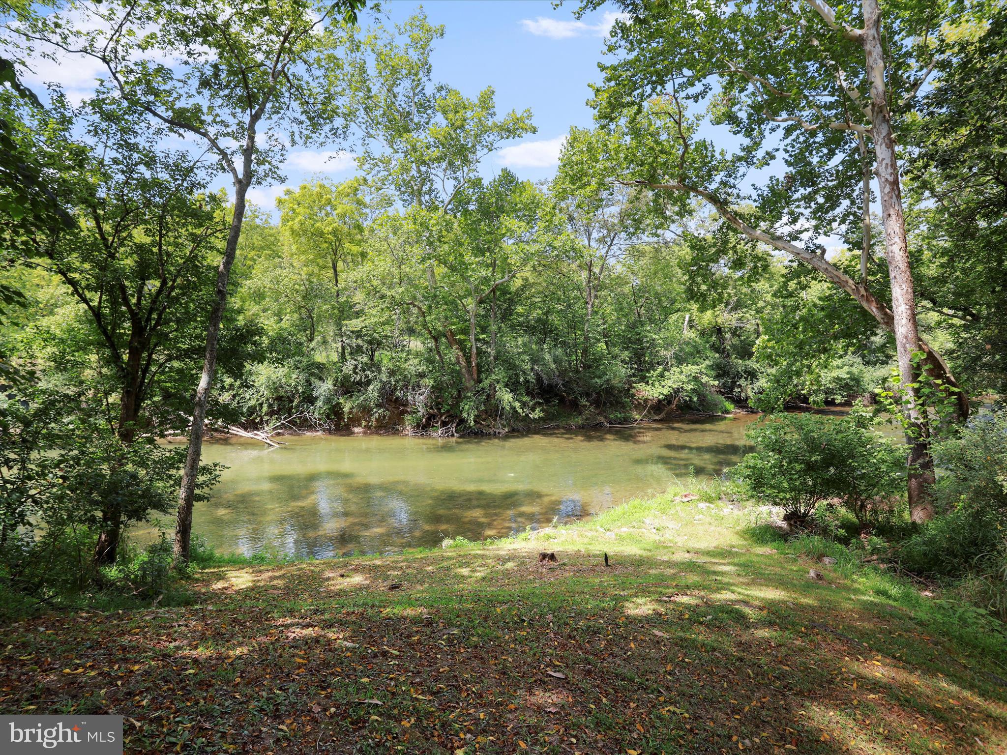 HIDDEN RIVER FARM - Residential