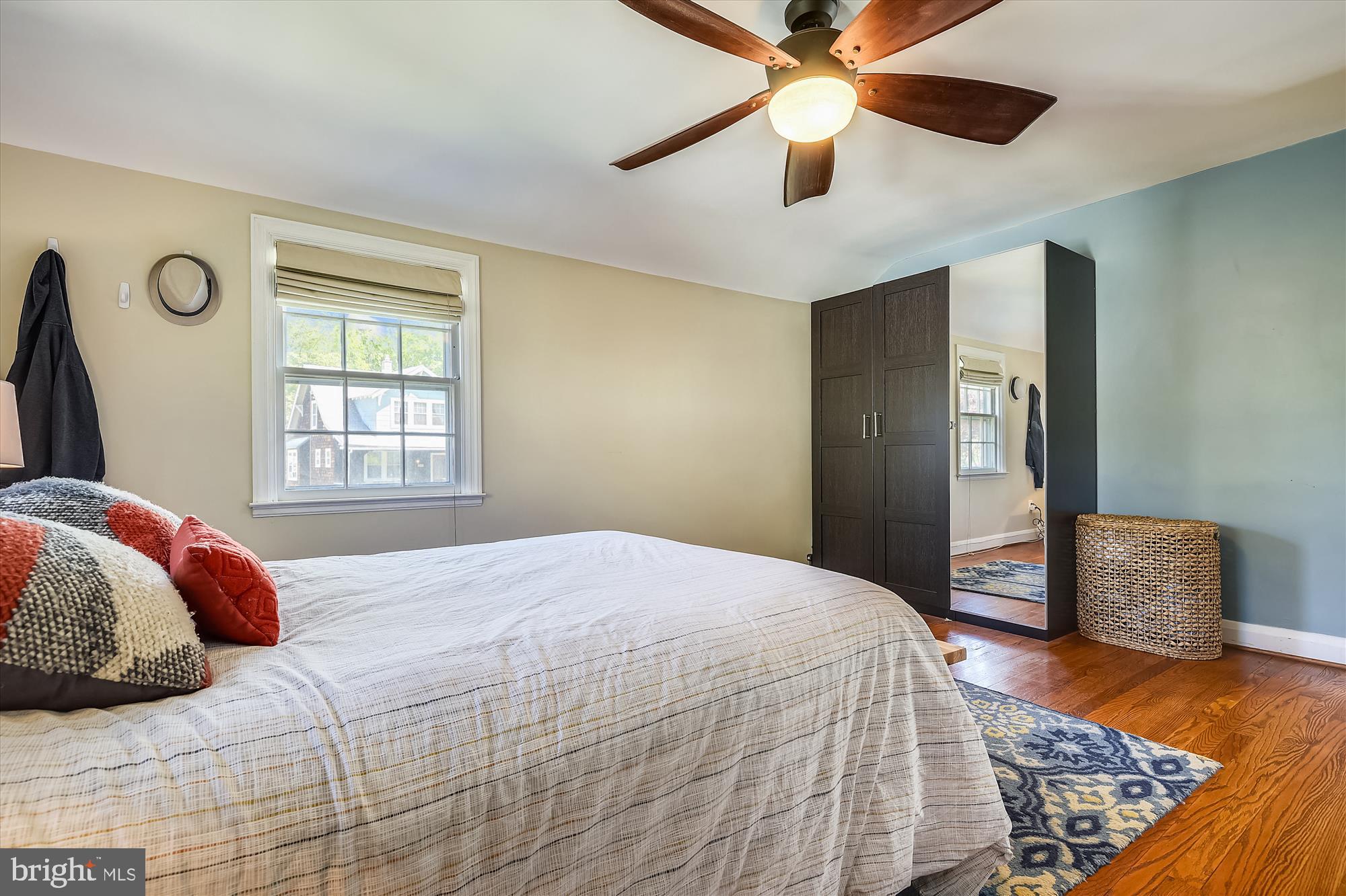 LAKE WALKER - Residential