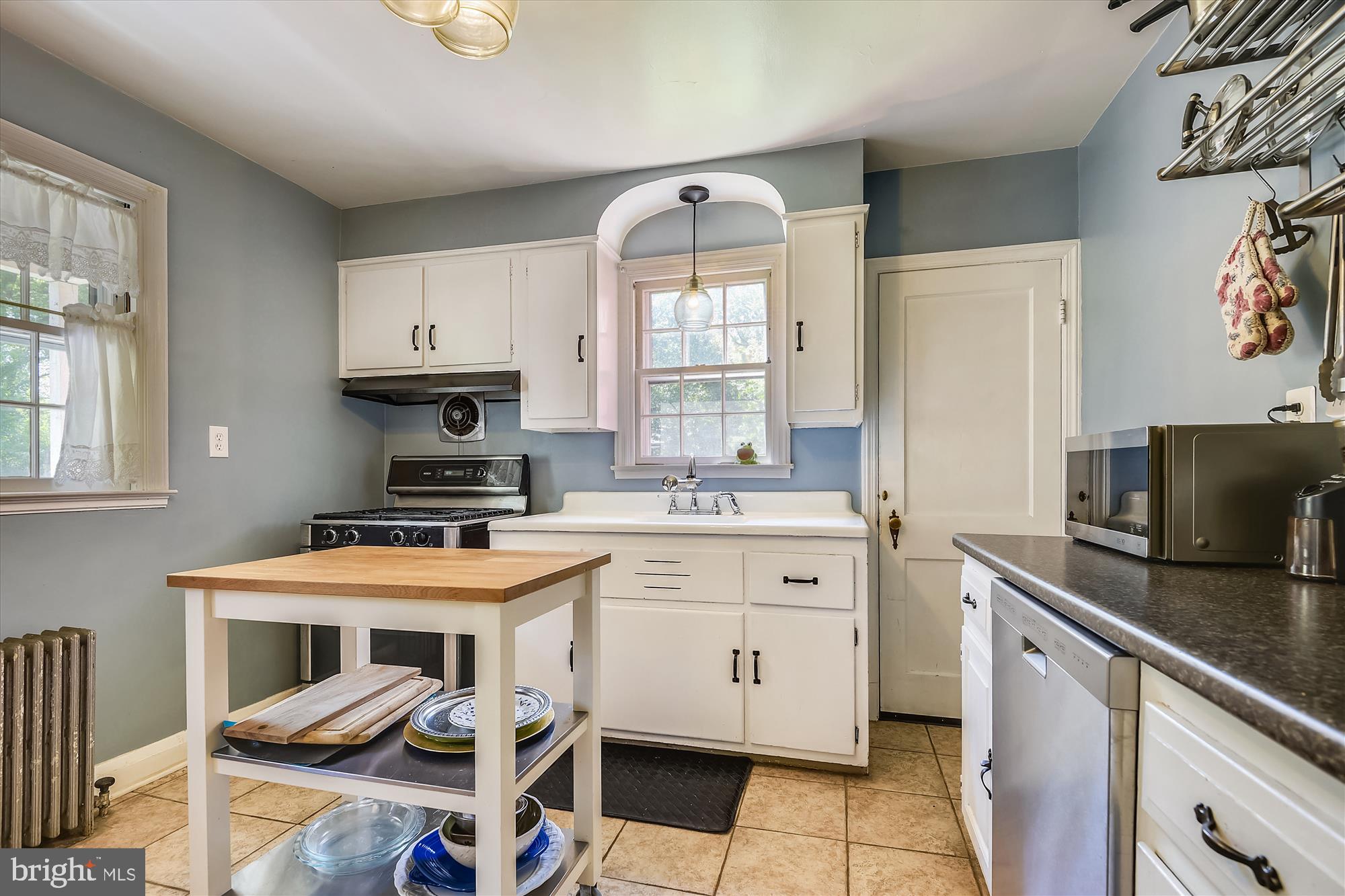 LAKE WALKER - Residential