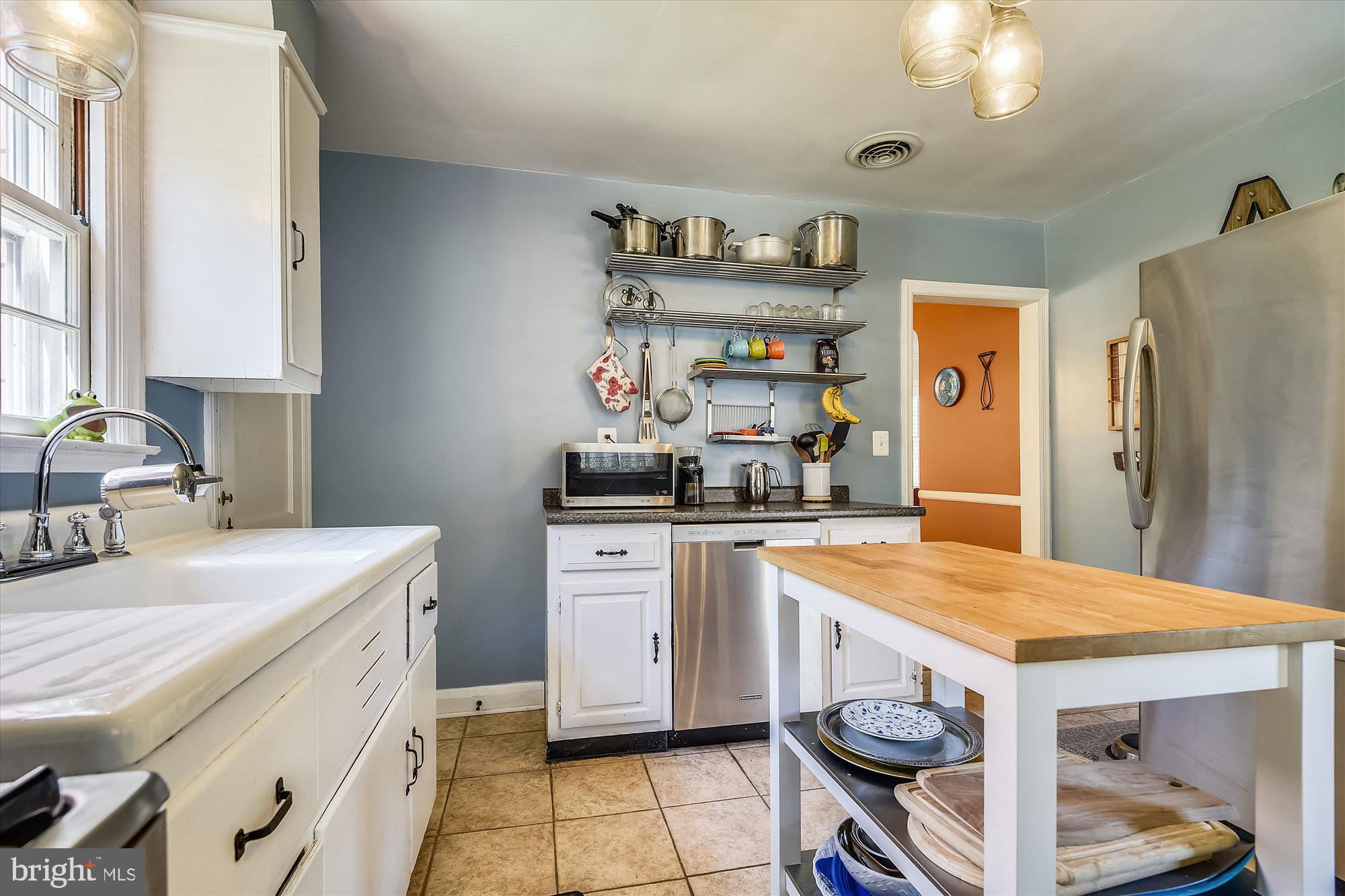 LAKE WALKER - Residential