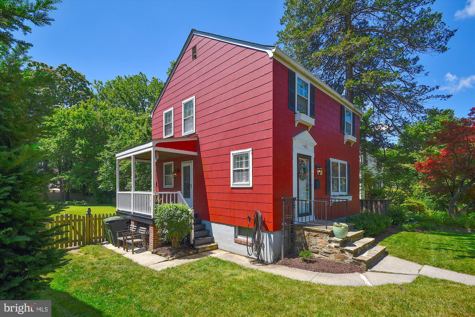 LAKE WALKER - Residential