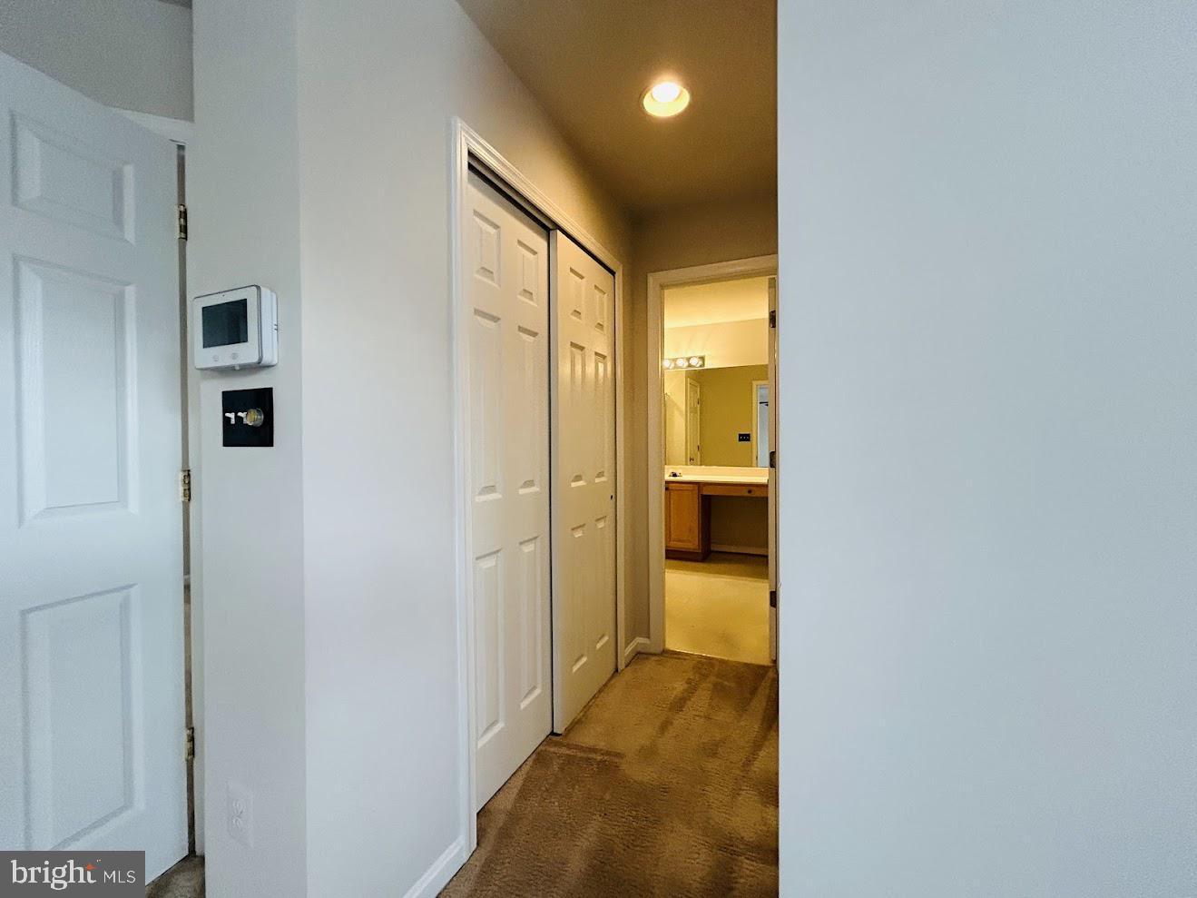 INDEPENDENCE/UNIV VLG - Residential Lease