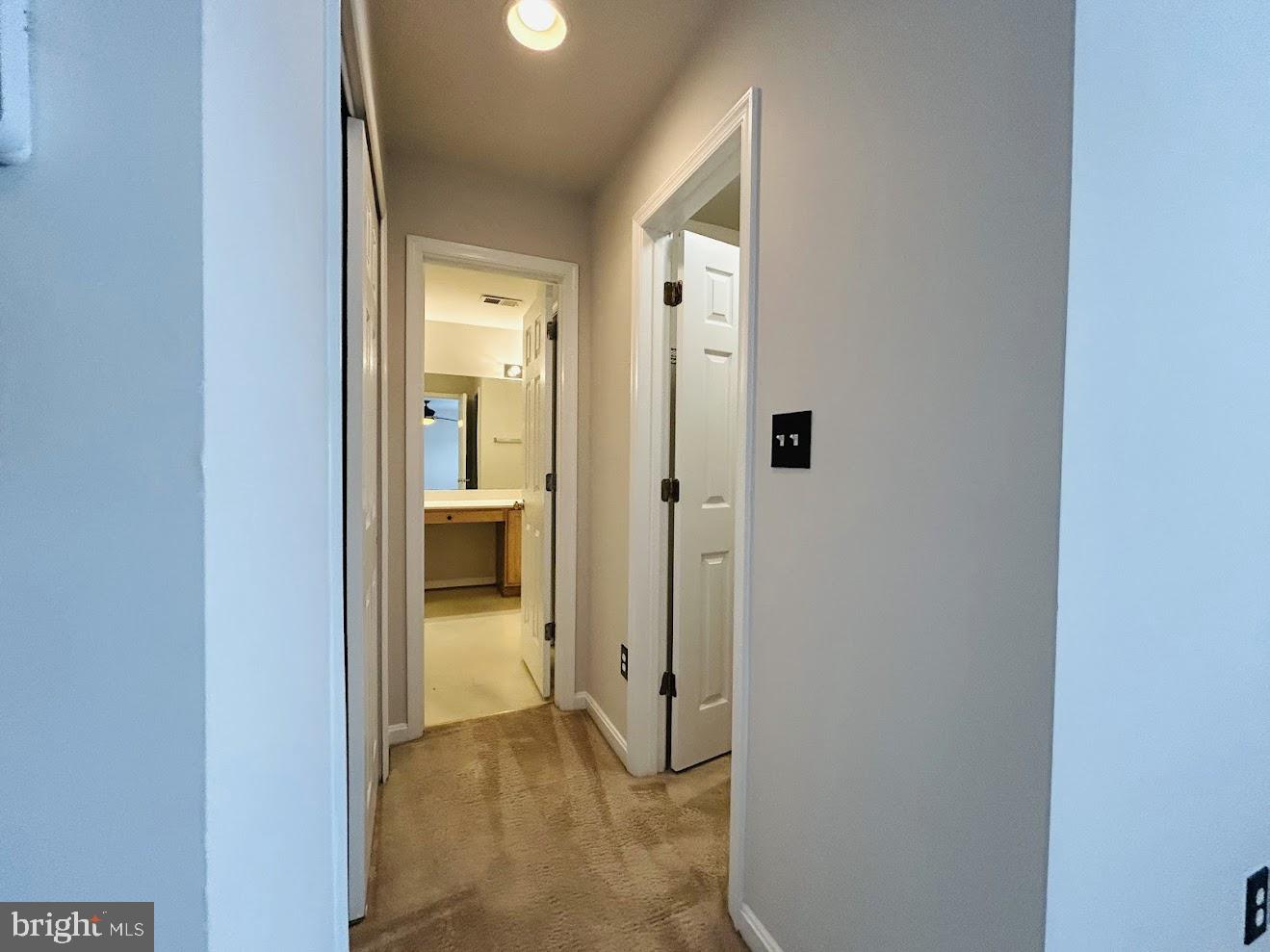 INDEPENDENCE/UNIV VLG - Residential Lease