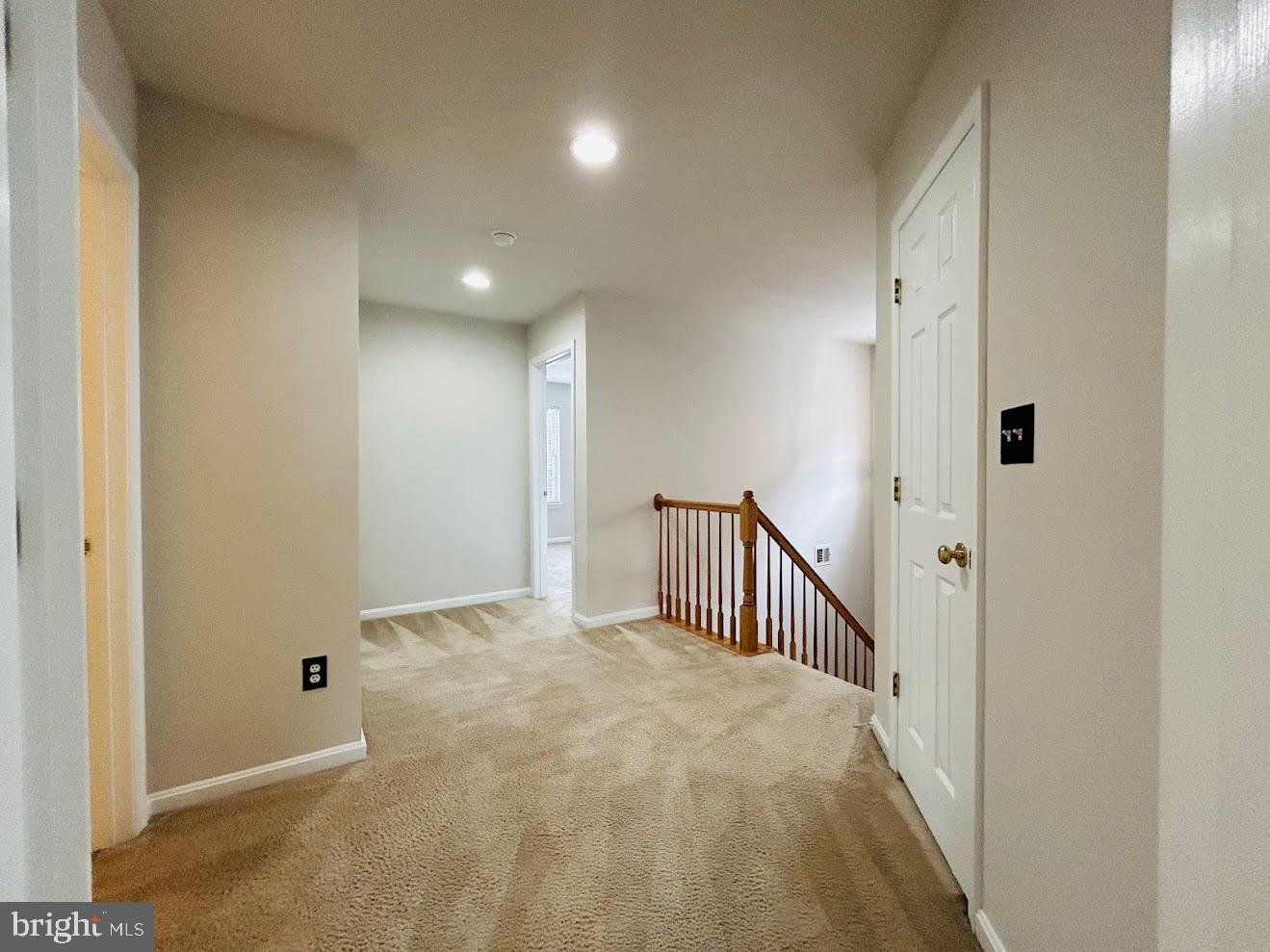 INDEPENDENCE/UNIV VLG - Residential Lease