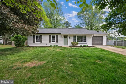 804 Carriage House Lane, Upper Marlboro, MD MLS: MDPG2151316
