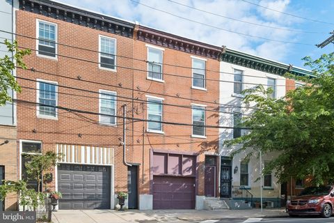 2305 GRAYS FERRY AVENUE PHILADELPHIA PA 19146