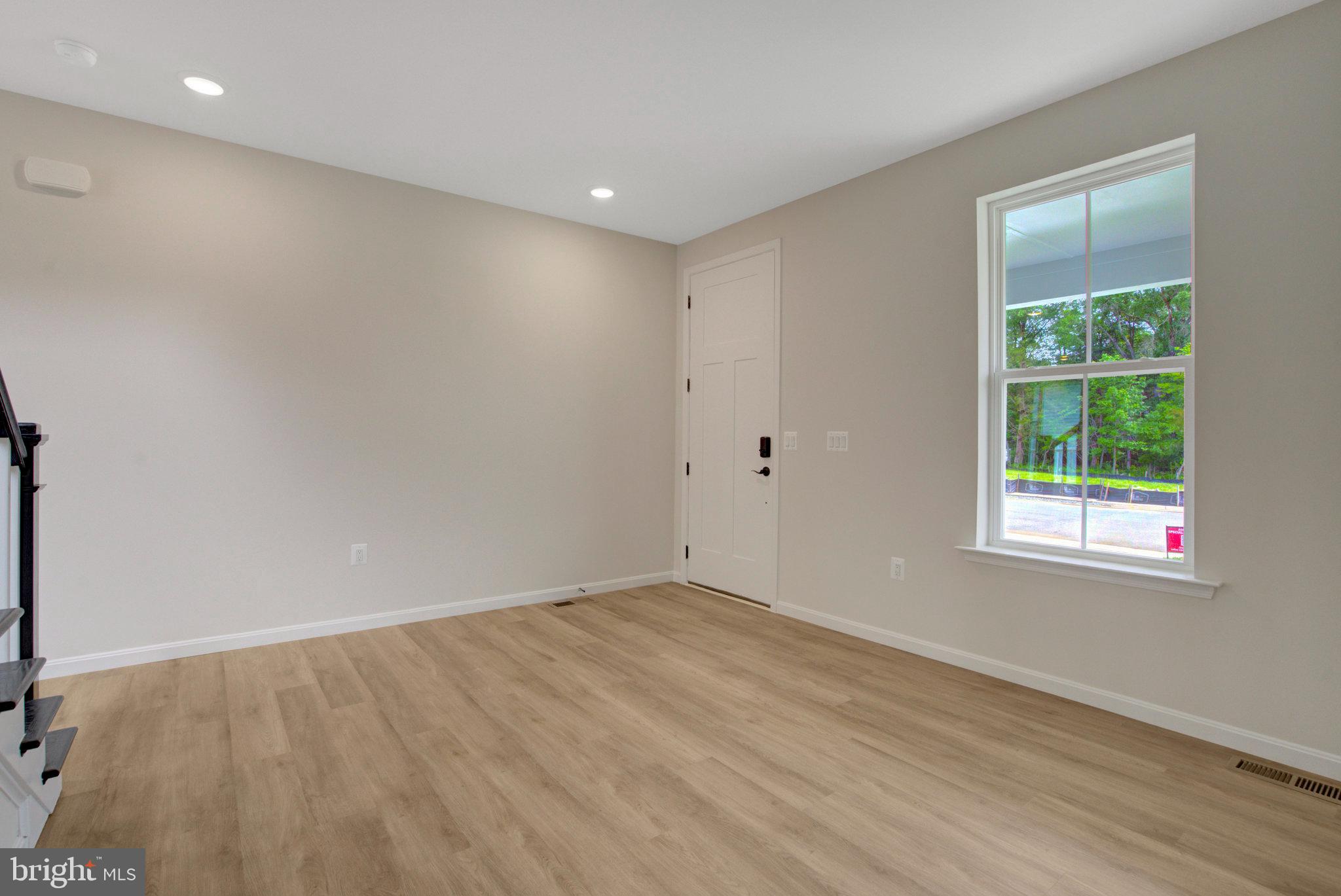 4155 FOXHAVEN DRIVE