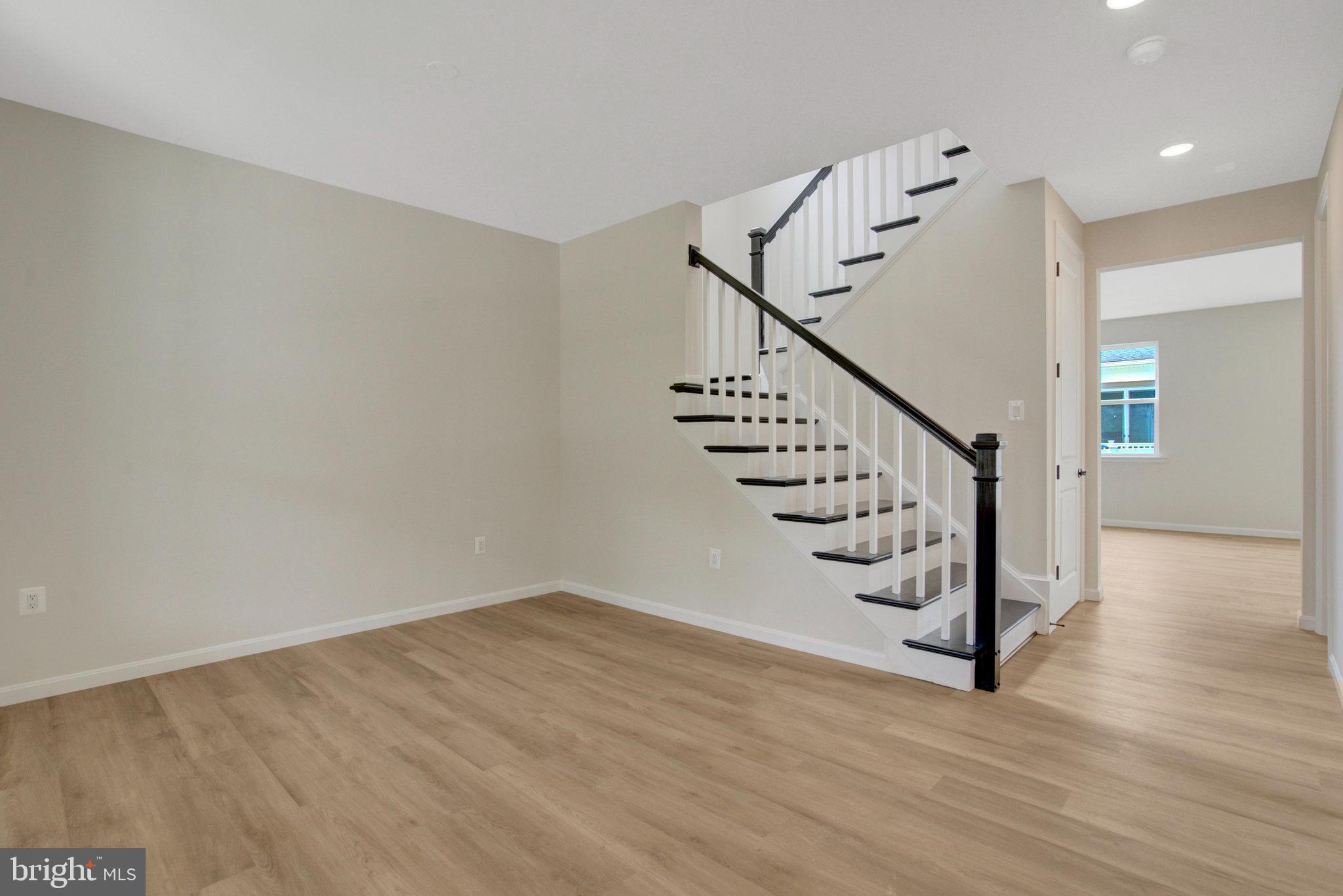 4155 FOXHAVEN DRIVE