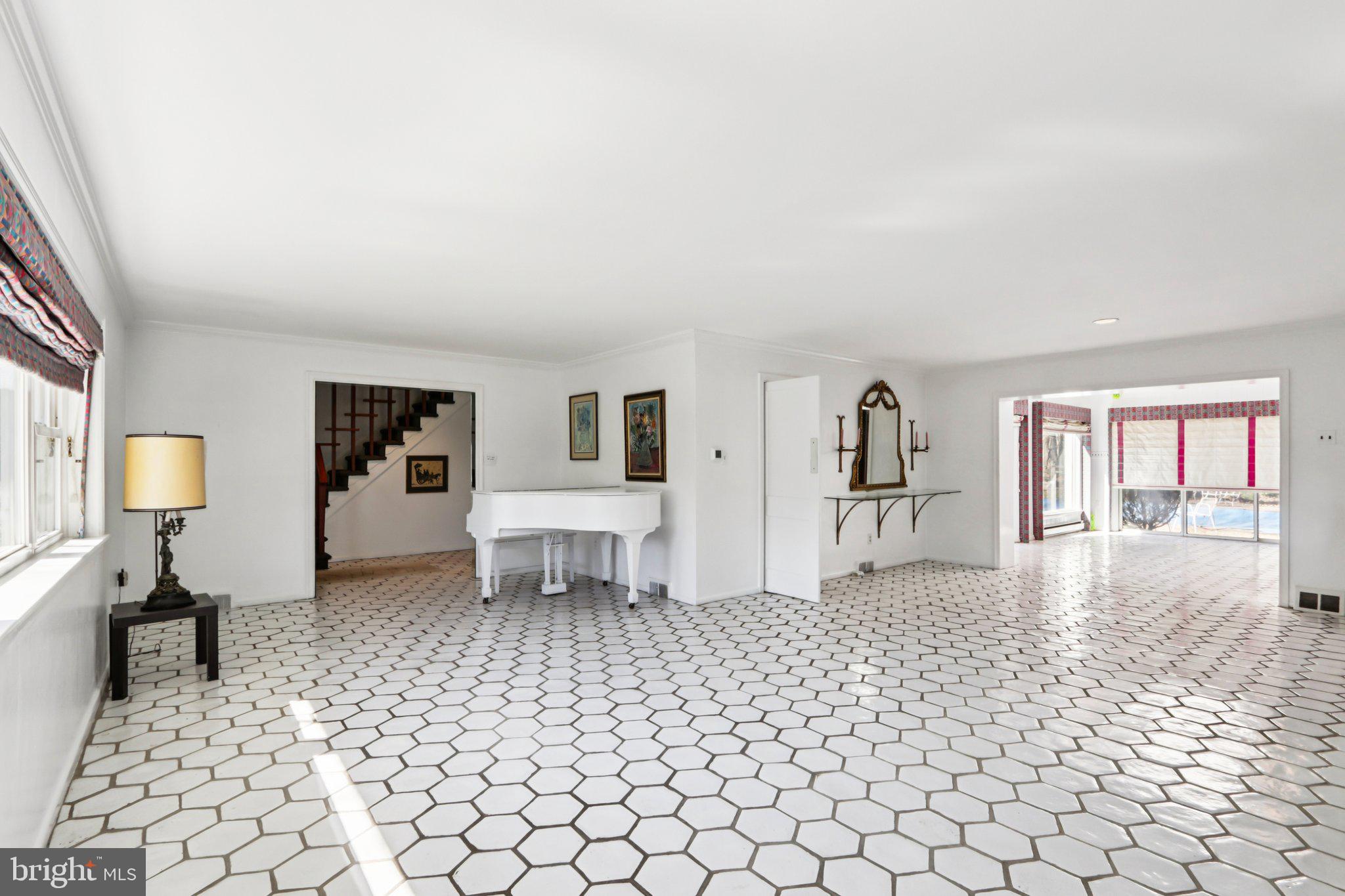 MT AIRY (WEST) - Residential