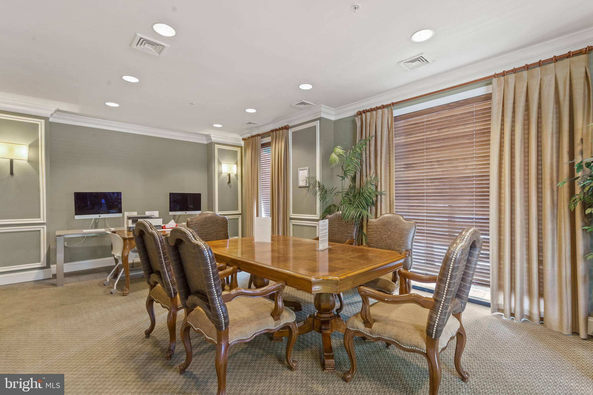 HALSTEAD AT THE METRO - Residential